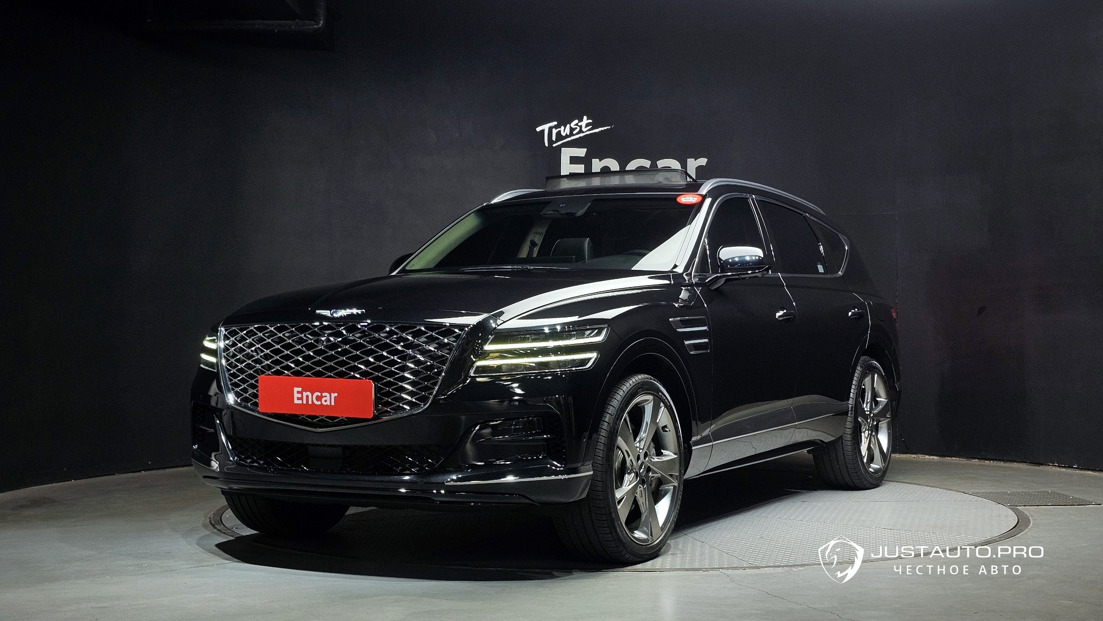 Автомобиль Genesis GV80