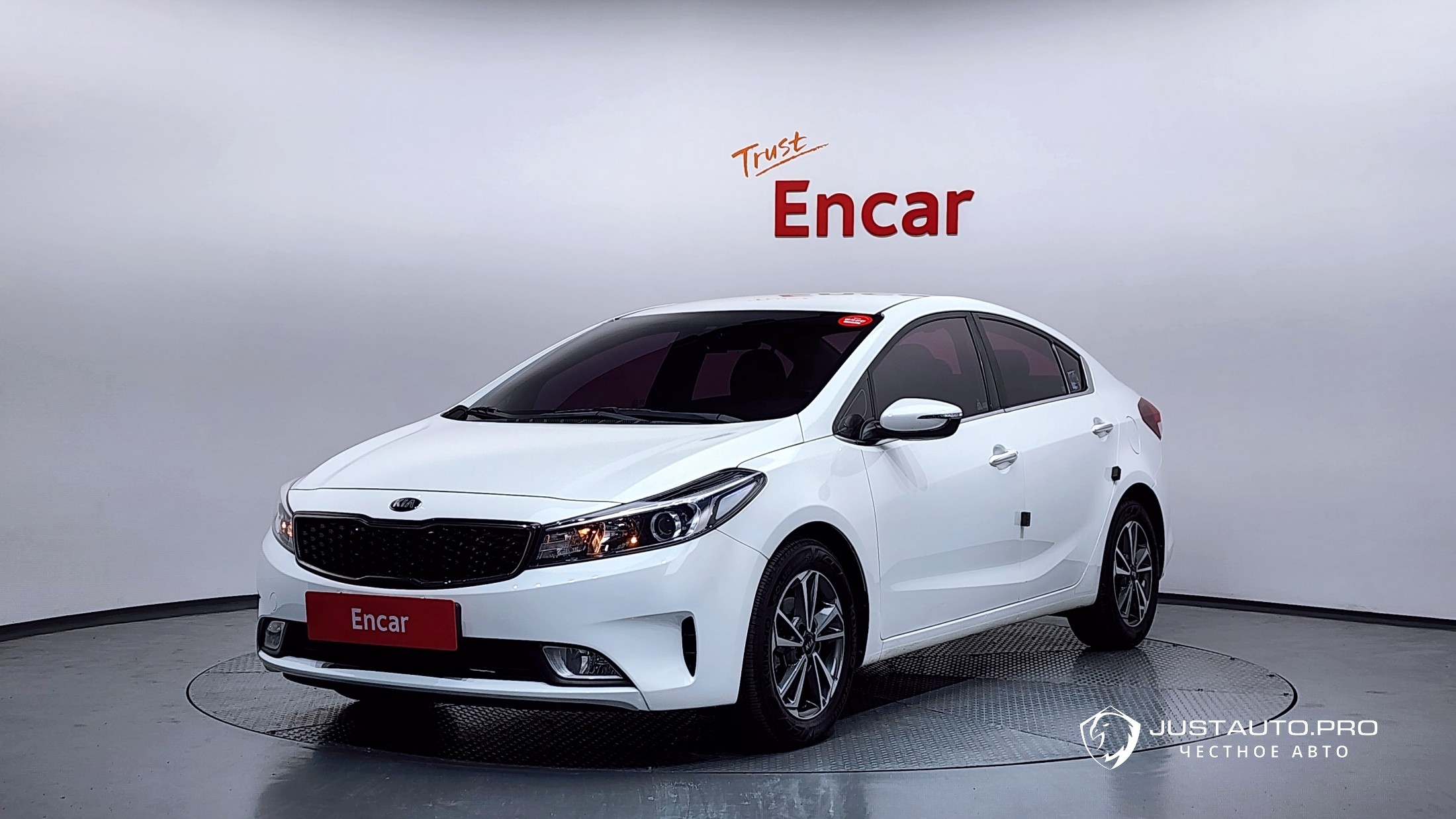 Автомобиль Kia K3