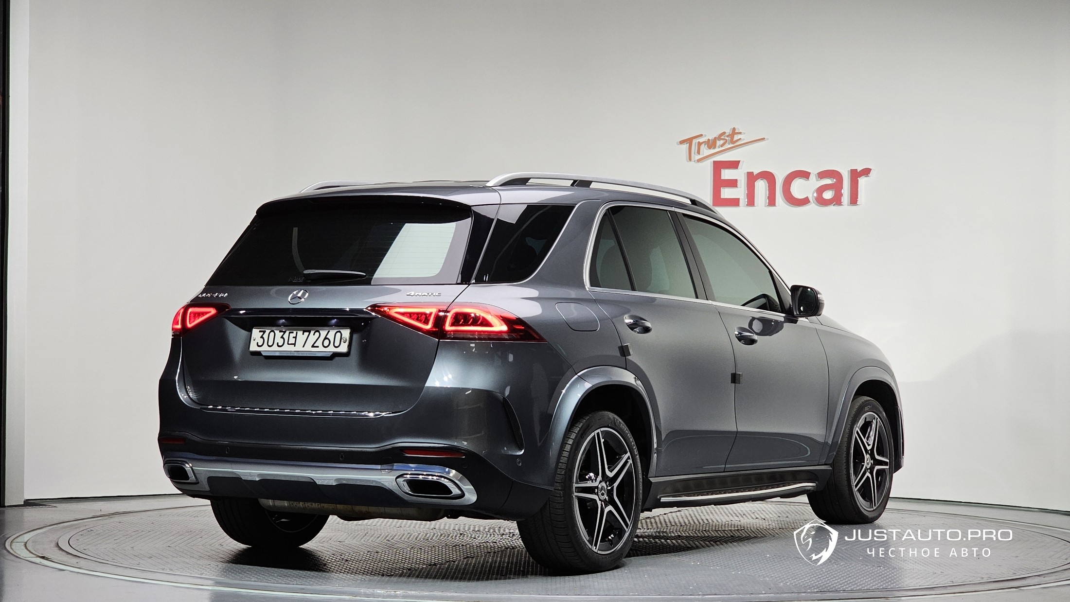 Автомобиль Mercedes-Benz GLE-Class