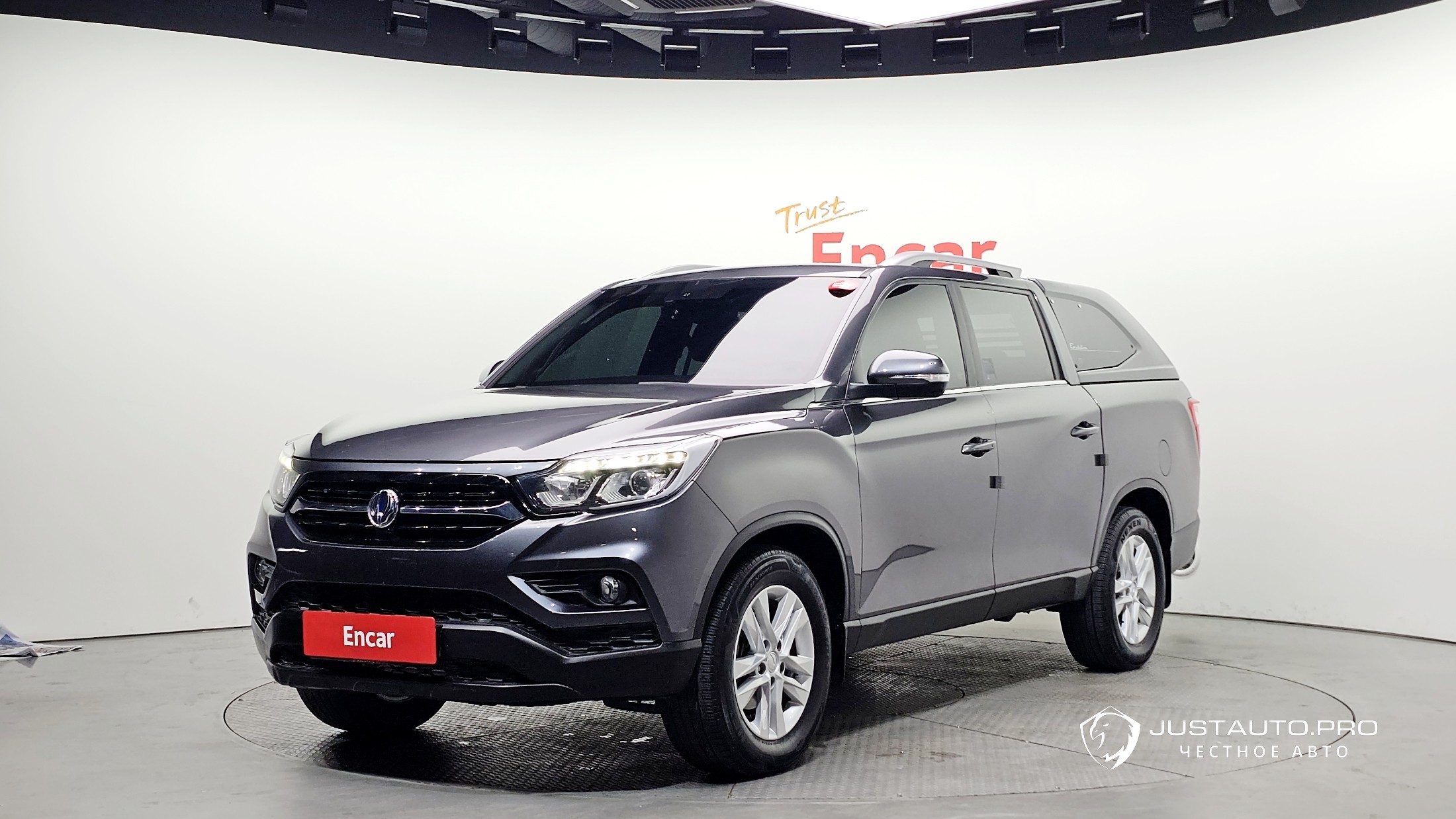 Автомобиль KG_Mobility_Ssangyong Rexton