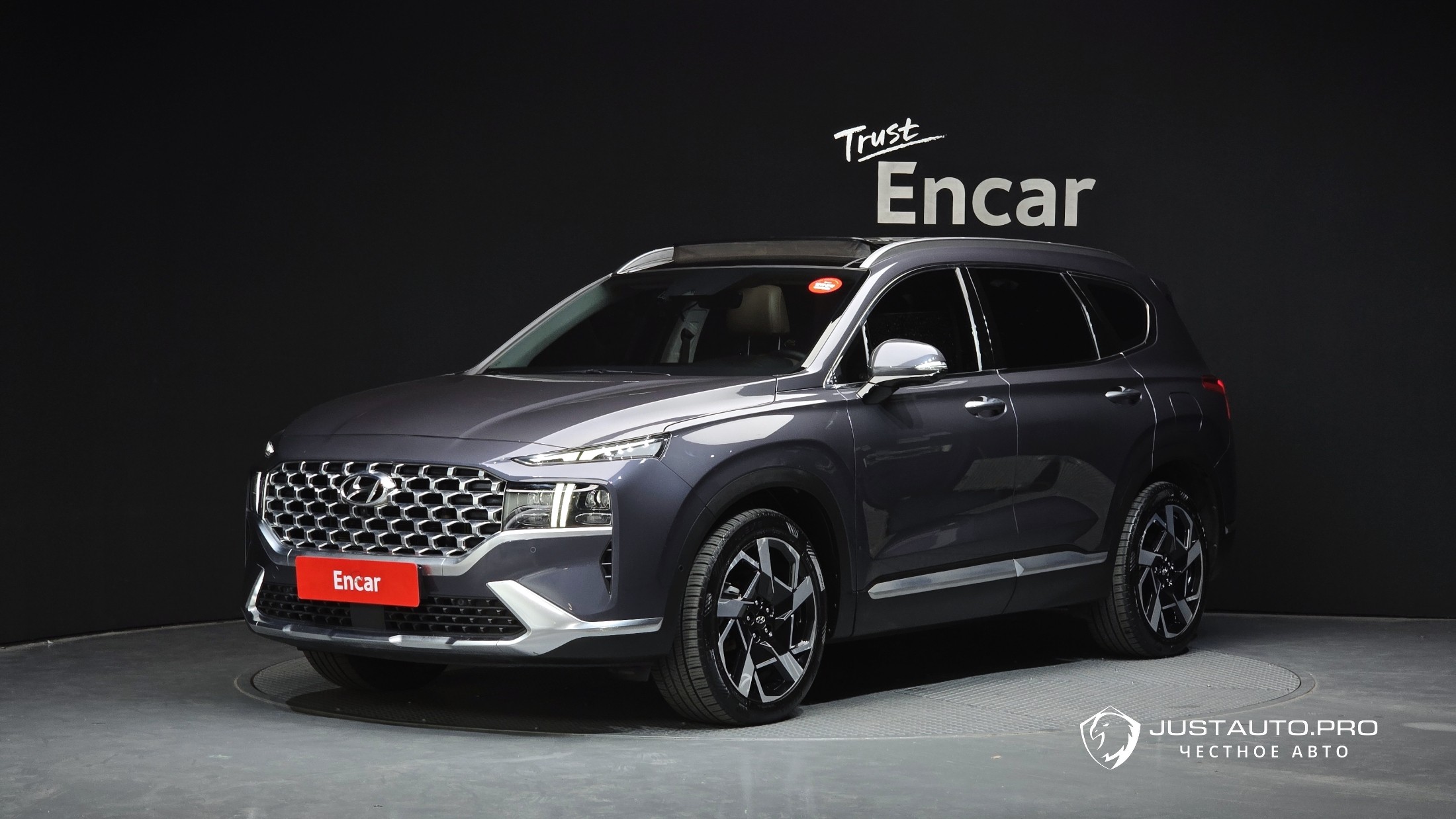 Автомобиль Hyundai Santafe