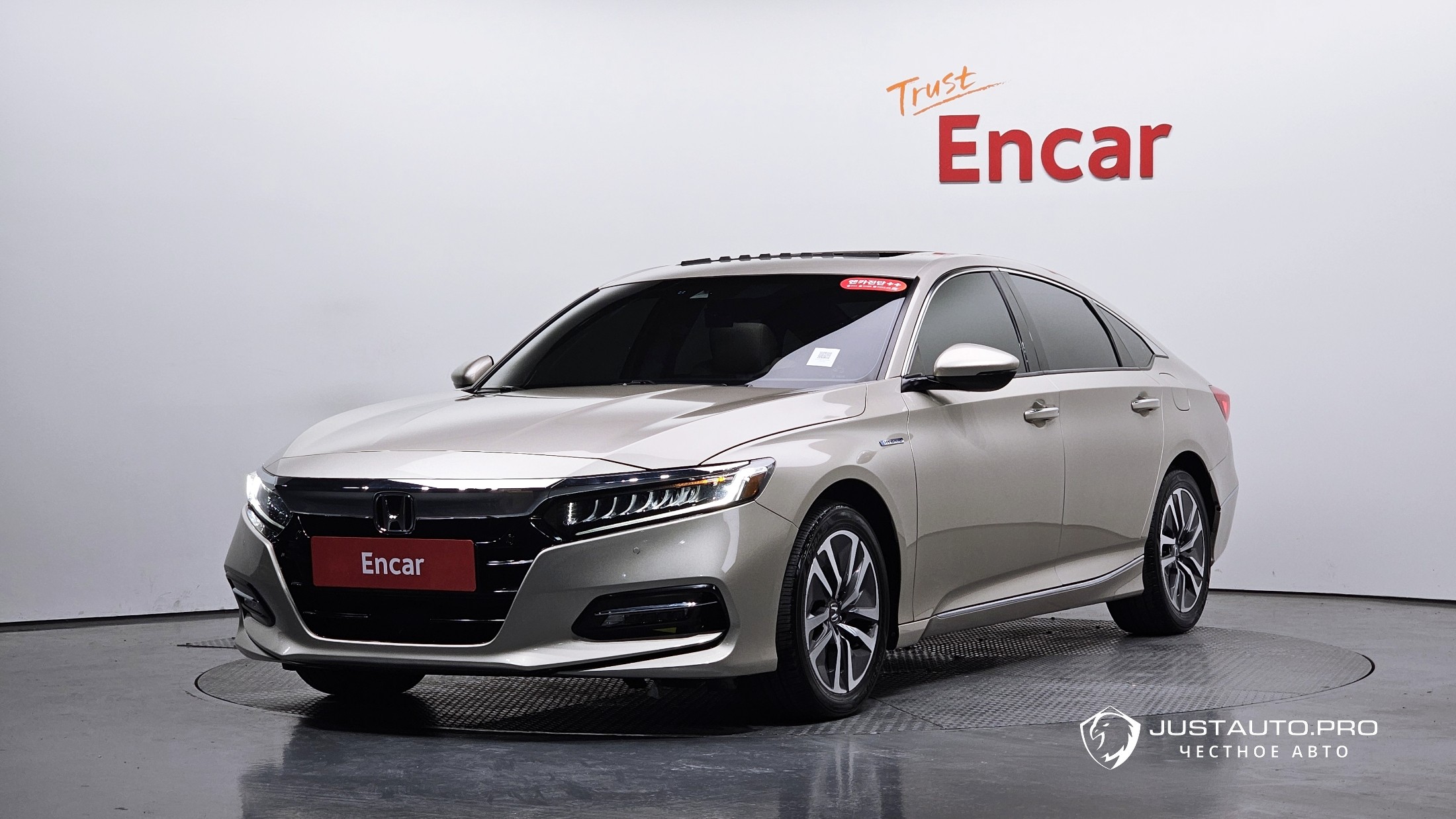 Автомобиль Honda Accord