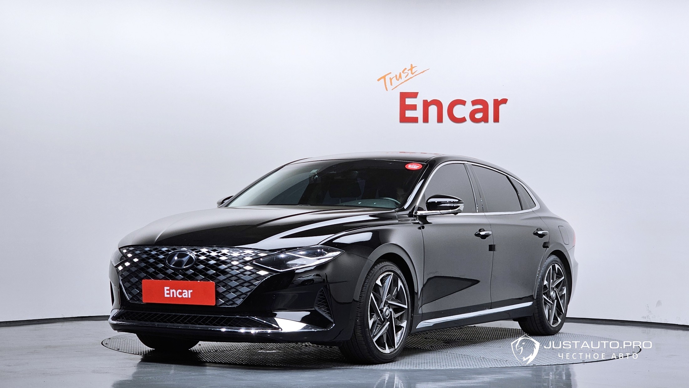 Автомобиль Hyundai Grandeur