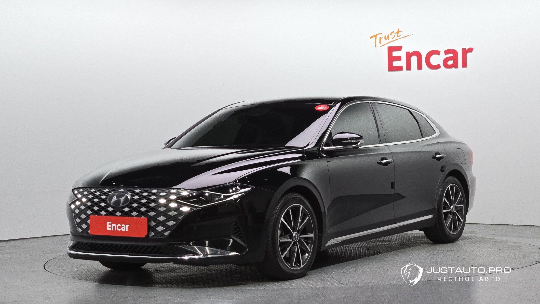 Автомобиль Hyundai Grandeur