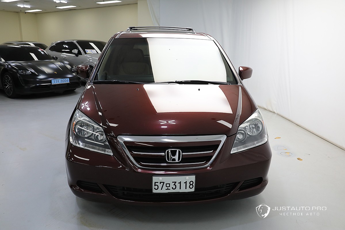 Автомобиль Honda Odyssey