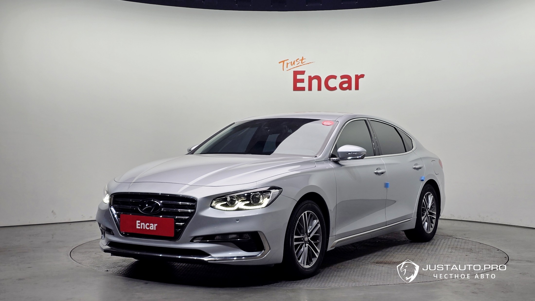 Автомобиль Hyundai Grandeur