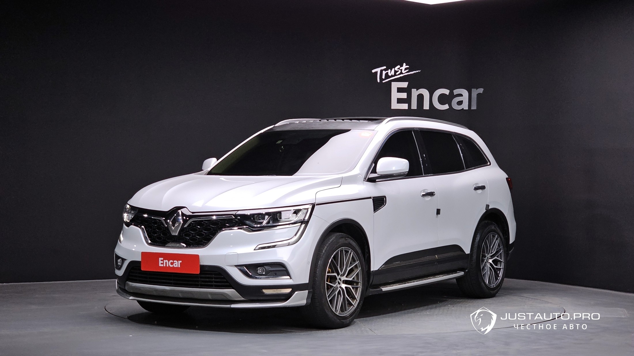 Автомобиль Renault-KoreaSamsung QM6