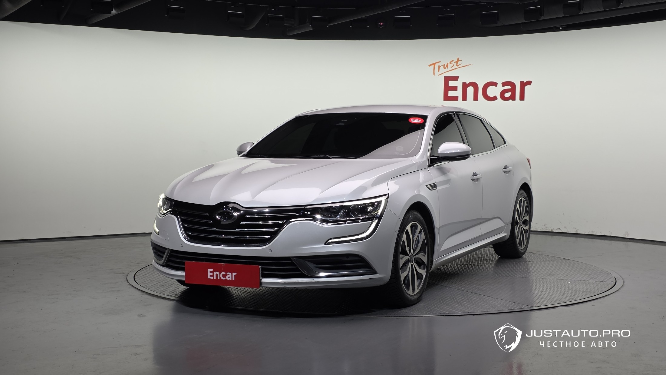 Автомобиль Renault-KoreaSamsung SM6