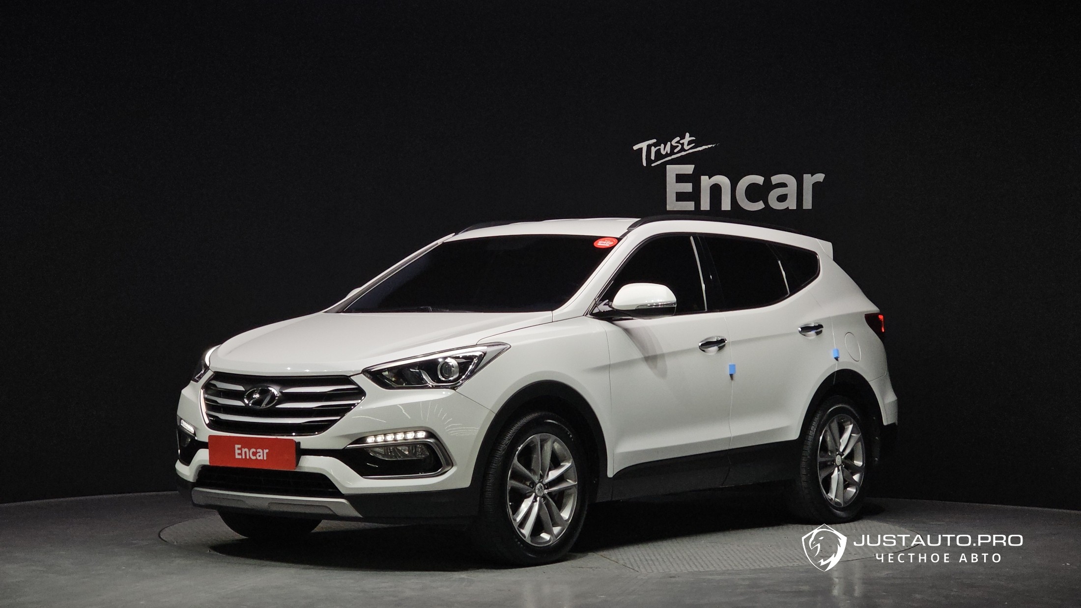 Автомобиль Hyundai Santafe