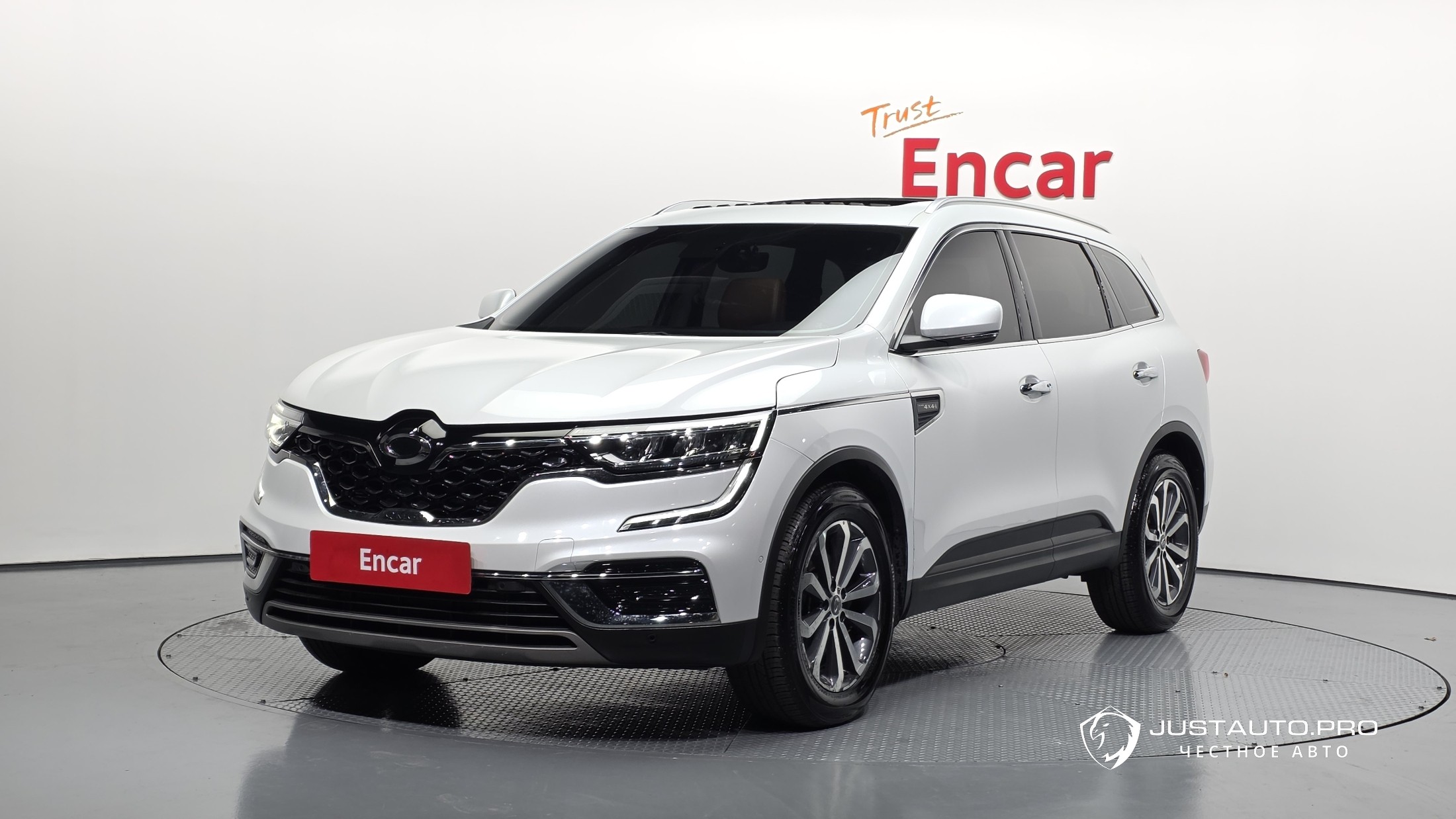 Автомобиль Renault-KoreaSamsung QM6