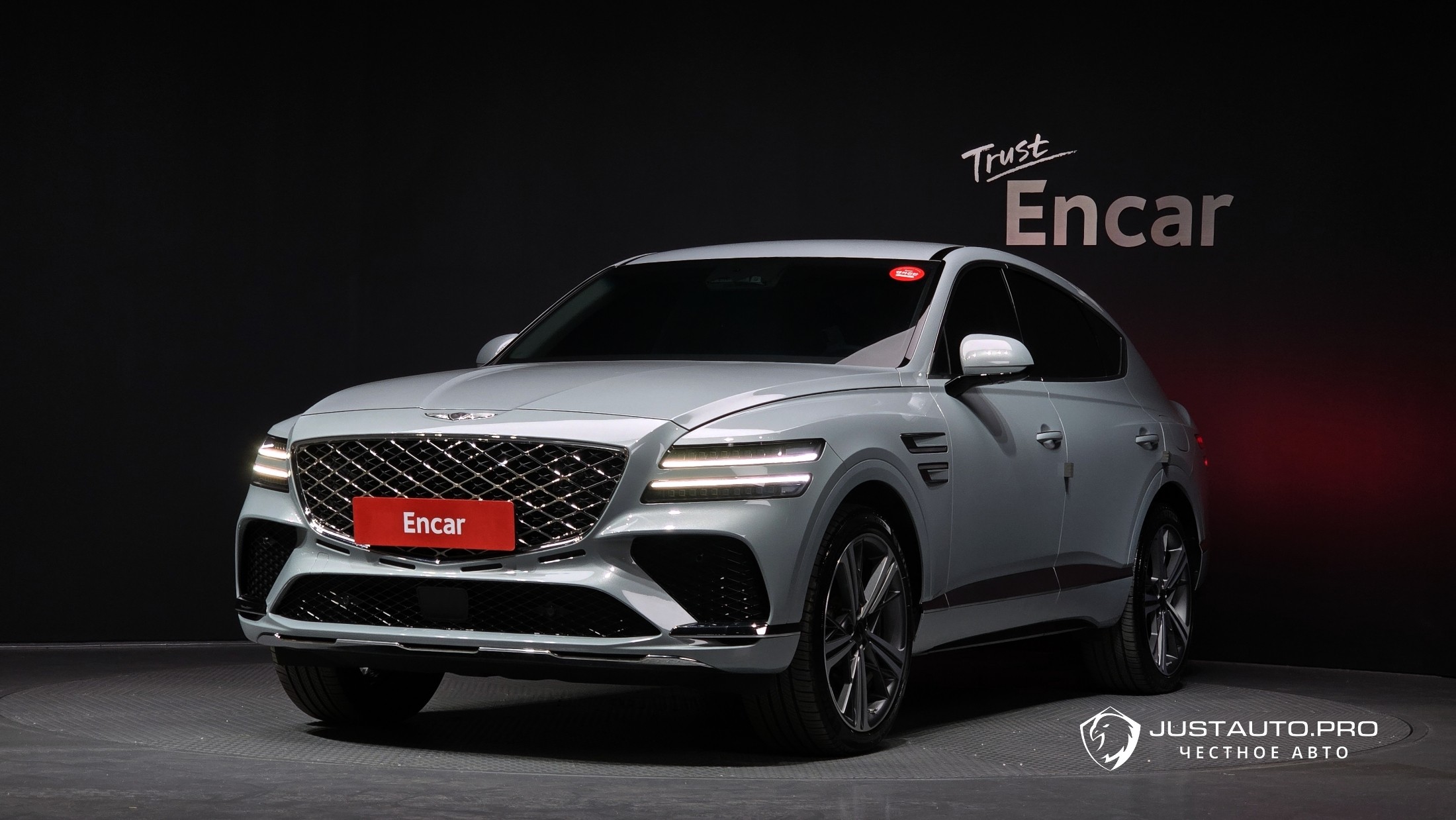 Автомобиль Genesis GV80