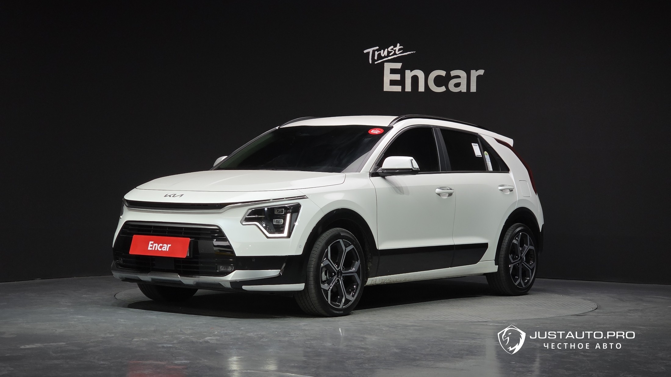 Автомобиль Kia Niro