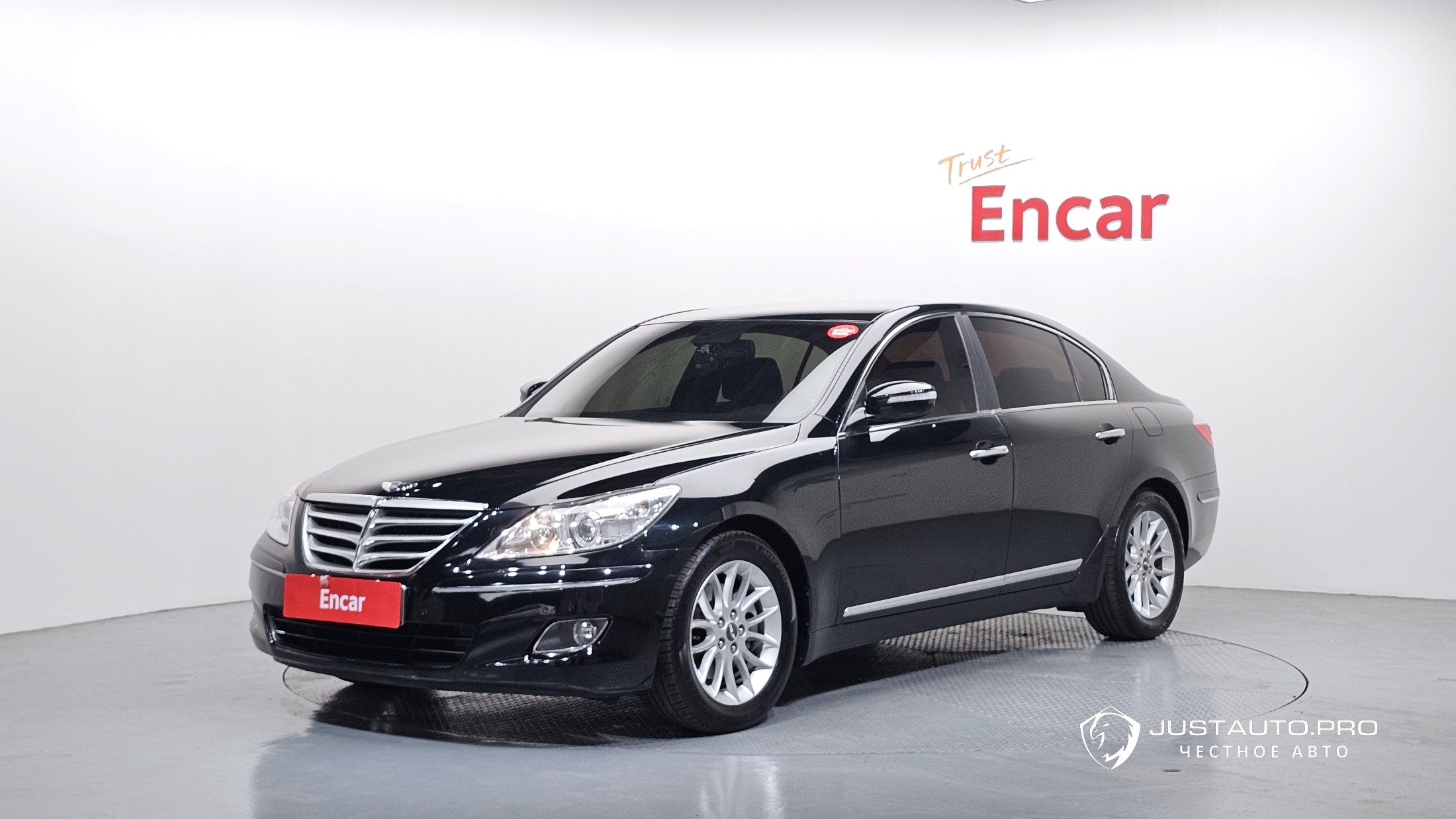 Автомобиль Hyundai Genesis