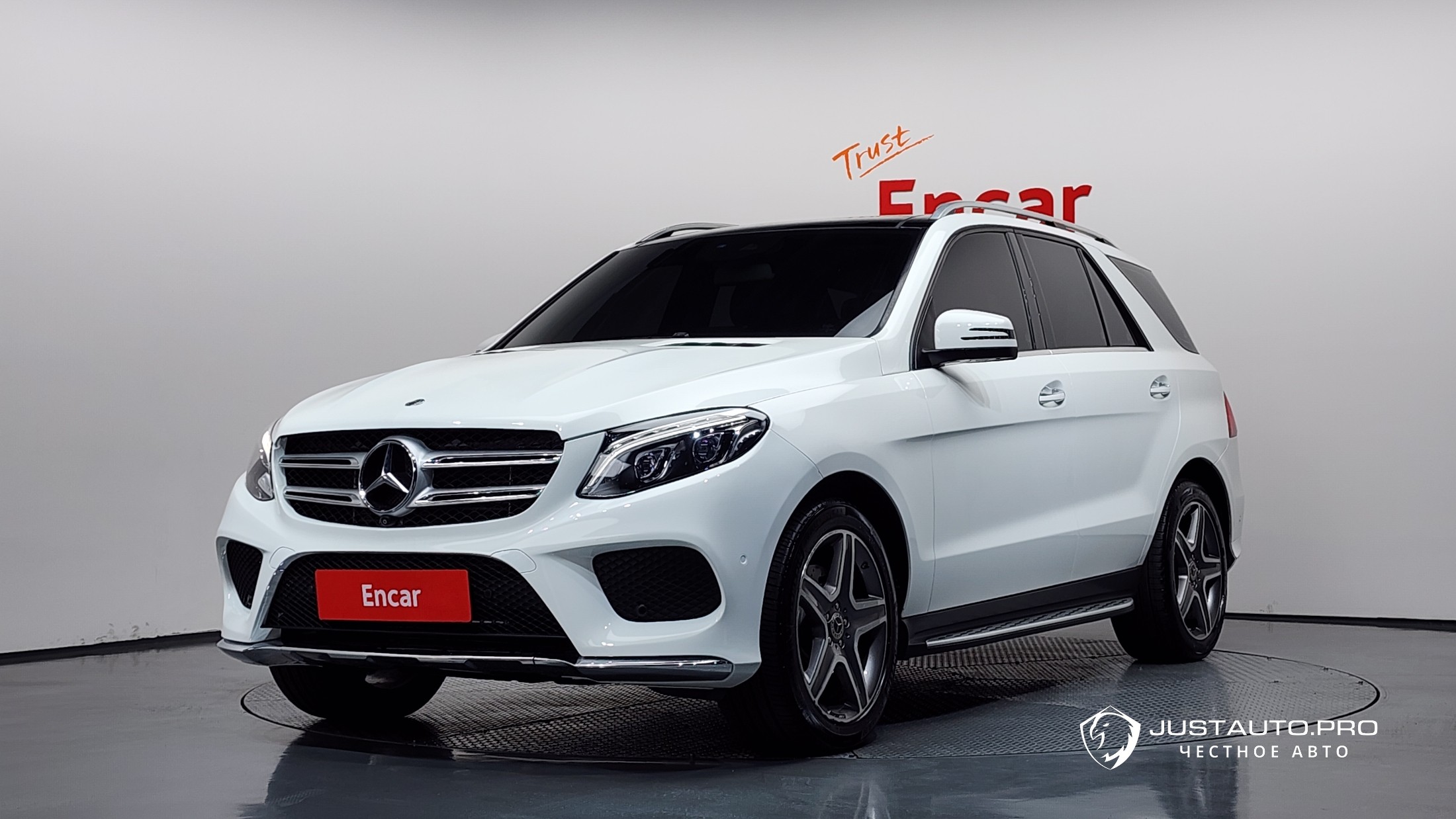 Автомобиль Mercedes-Benz GLE-Class