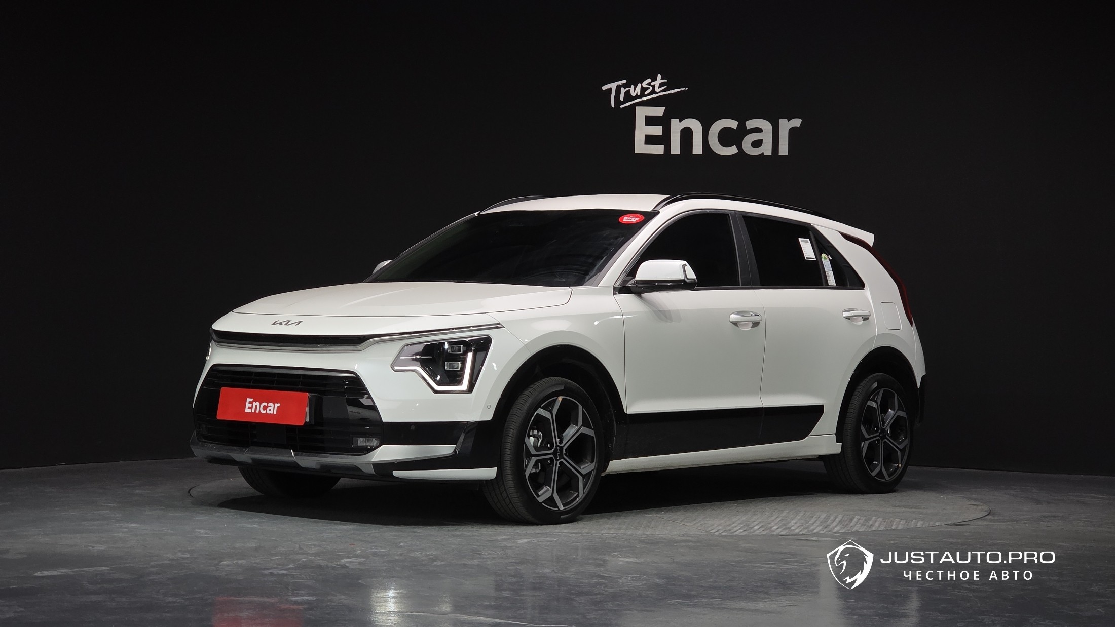 Автомобиль Kia Niro