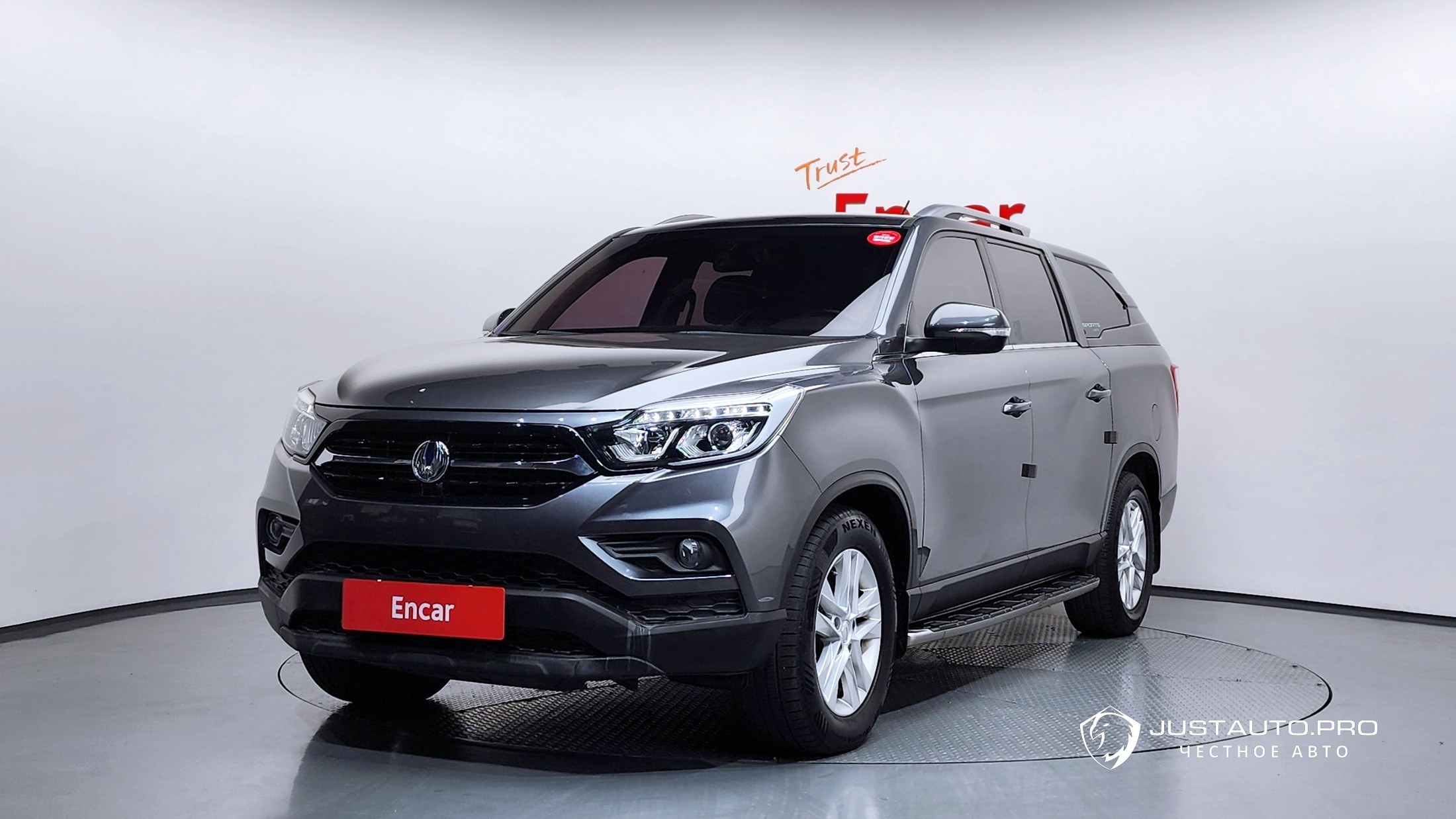 Автомобиль KG_Mobility_Ssangyong Rexton