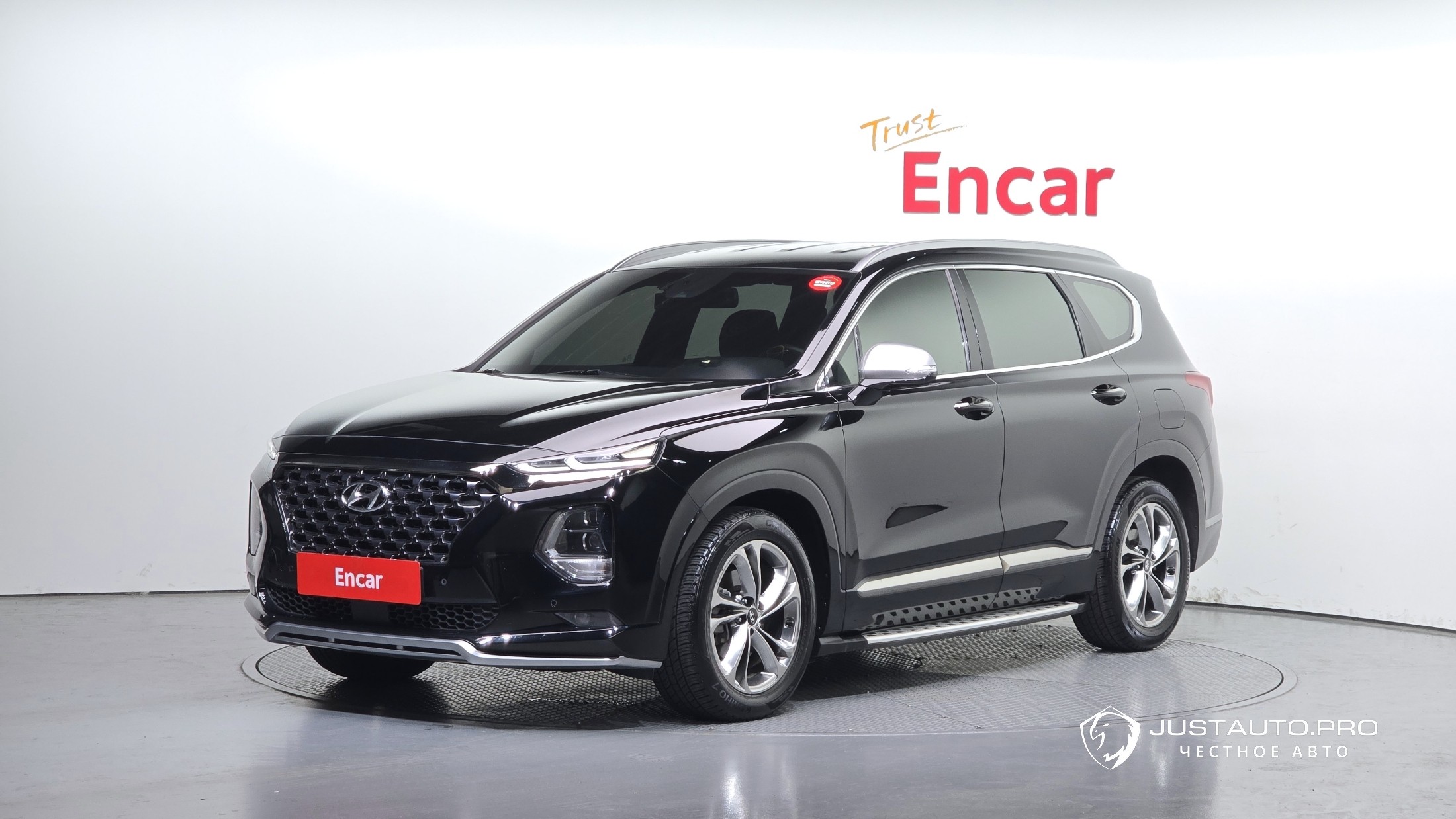 Автомобиль Hyundai Santafe