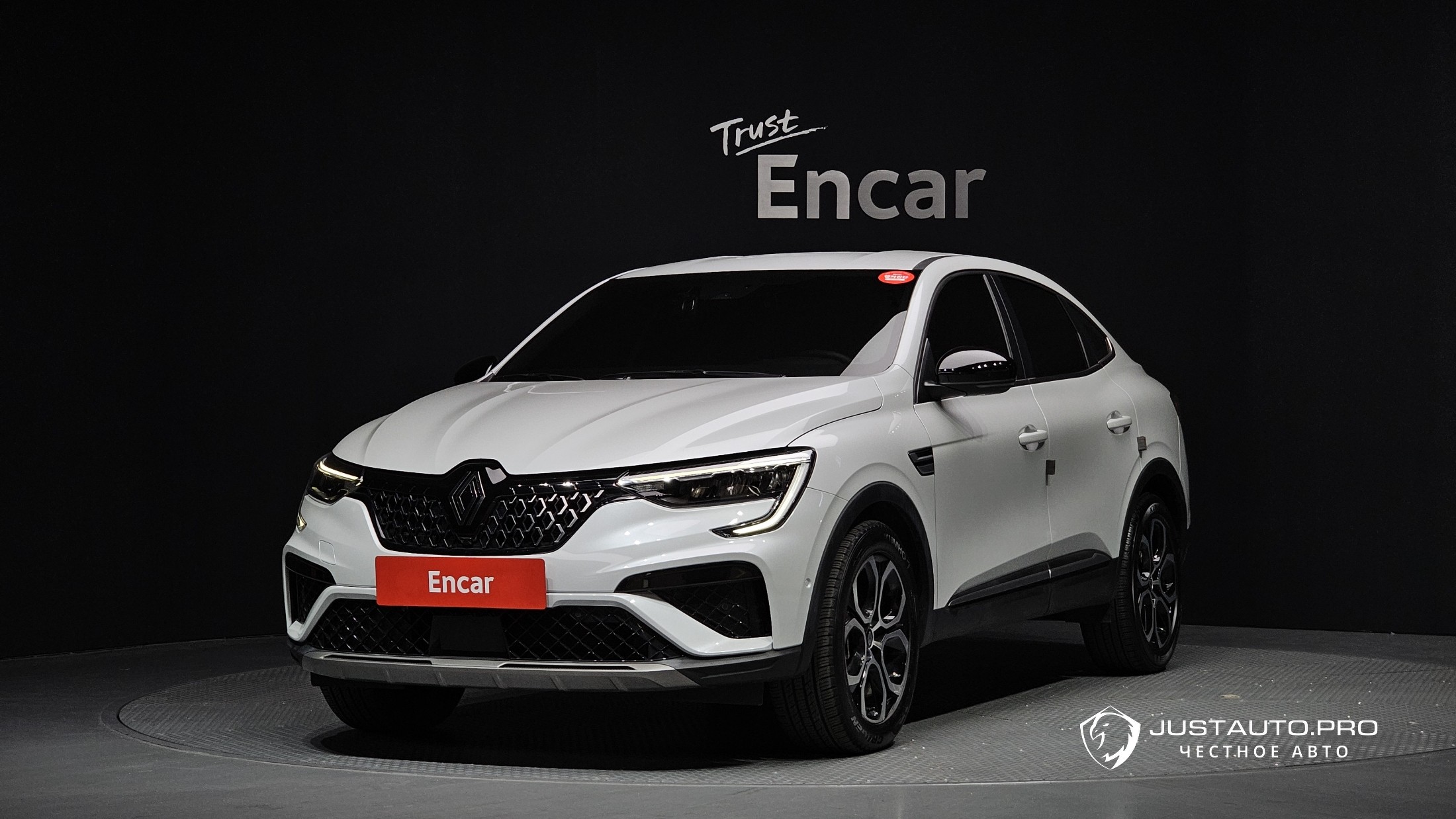 Автомобиль Renault-KoreaSamsung Arkana