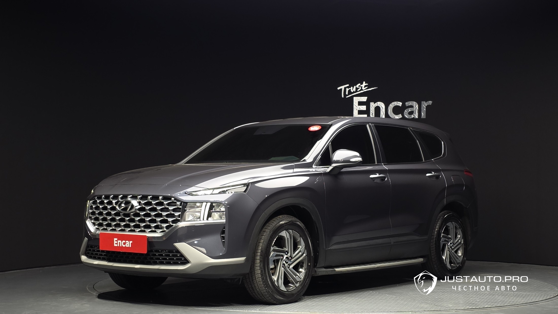Автомобиль Hyundai Santafe