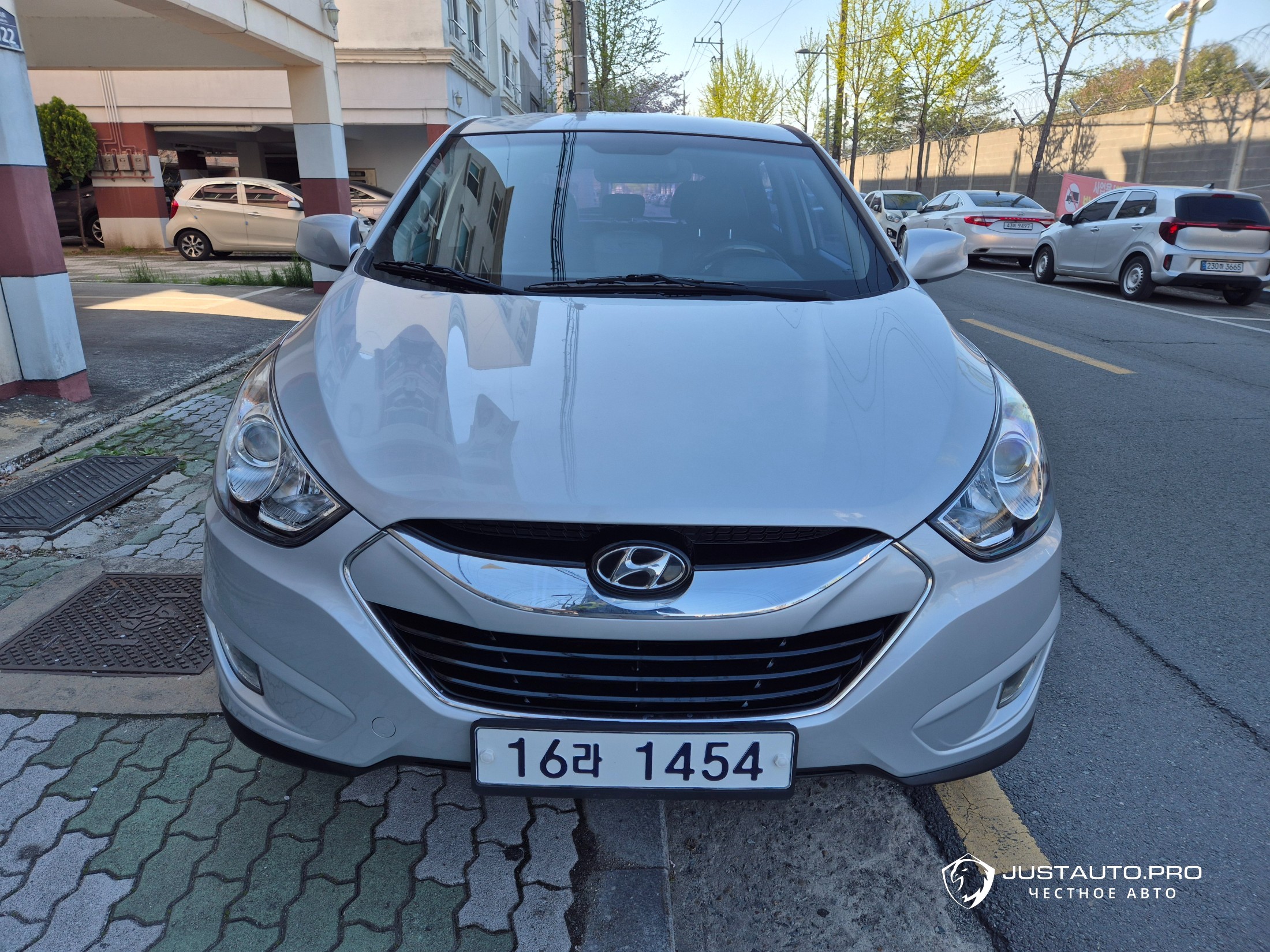 Автомобиль Hyundai Tucson