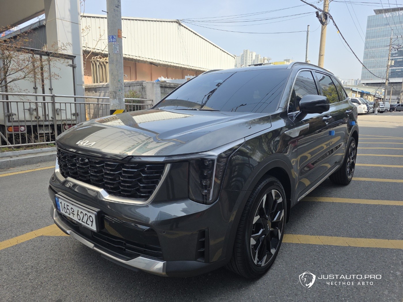 Автомобиль Kia Sorento