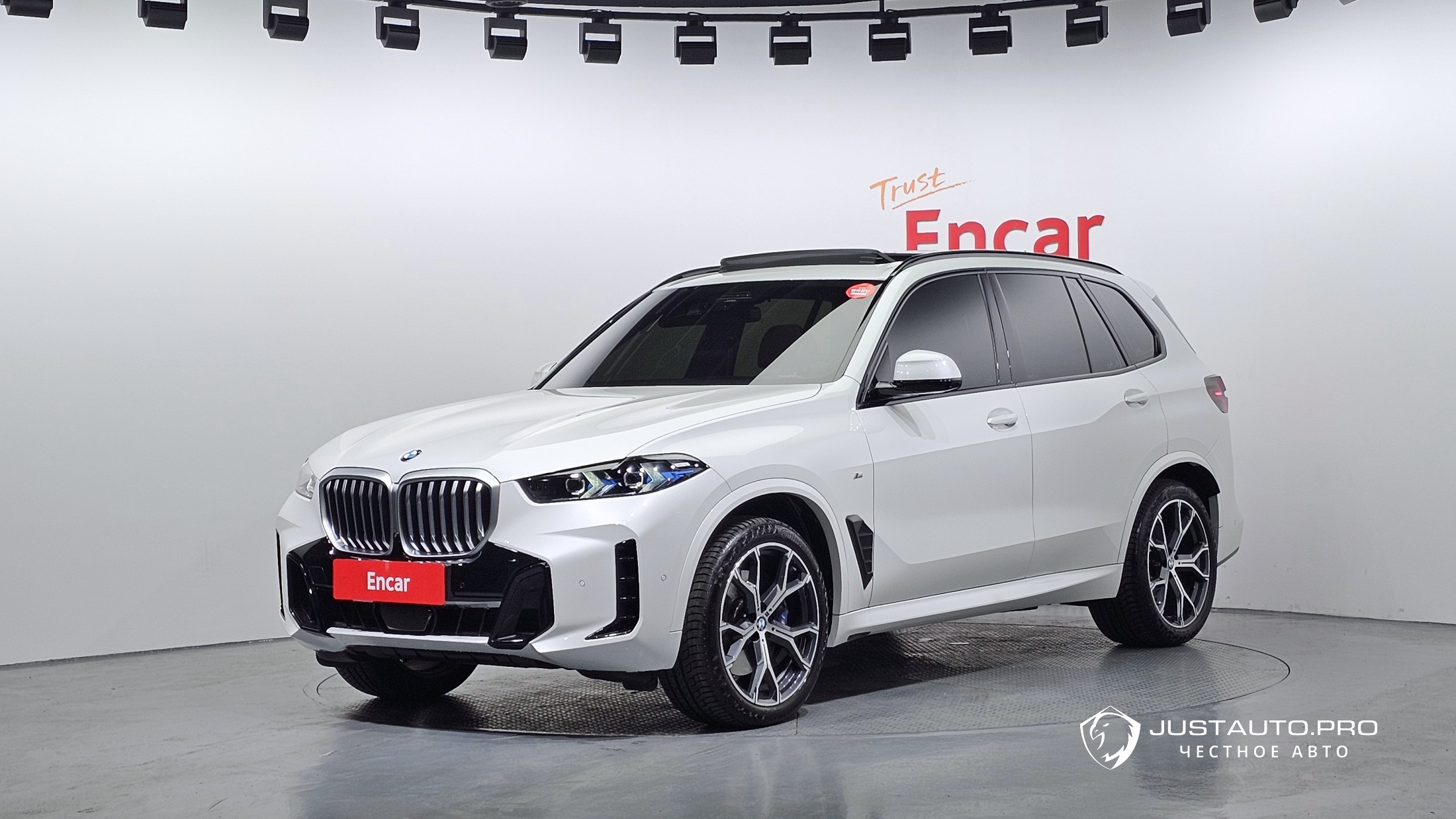 Автомобиль BMW X5