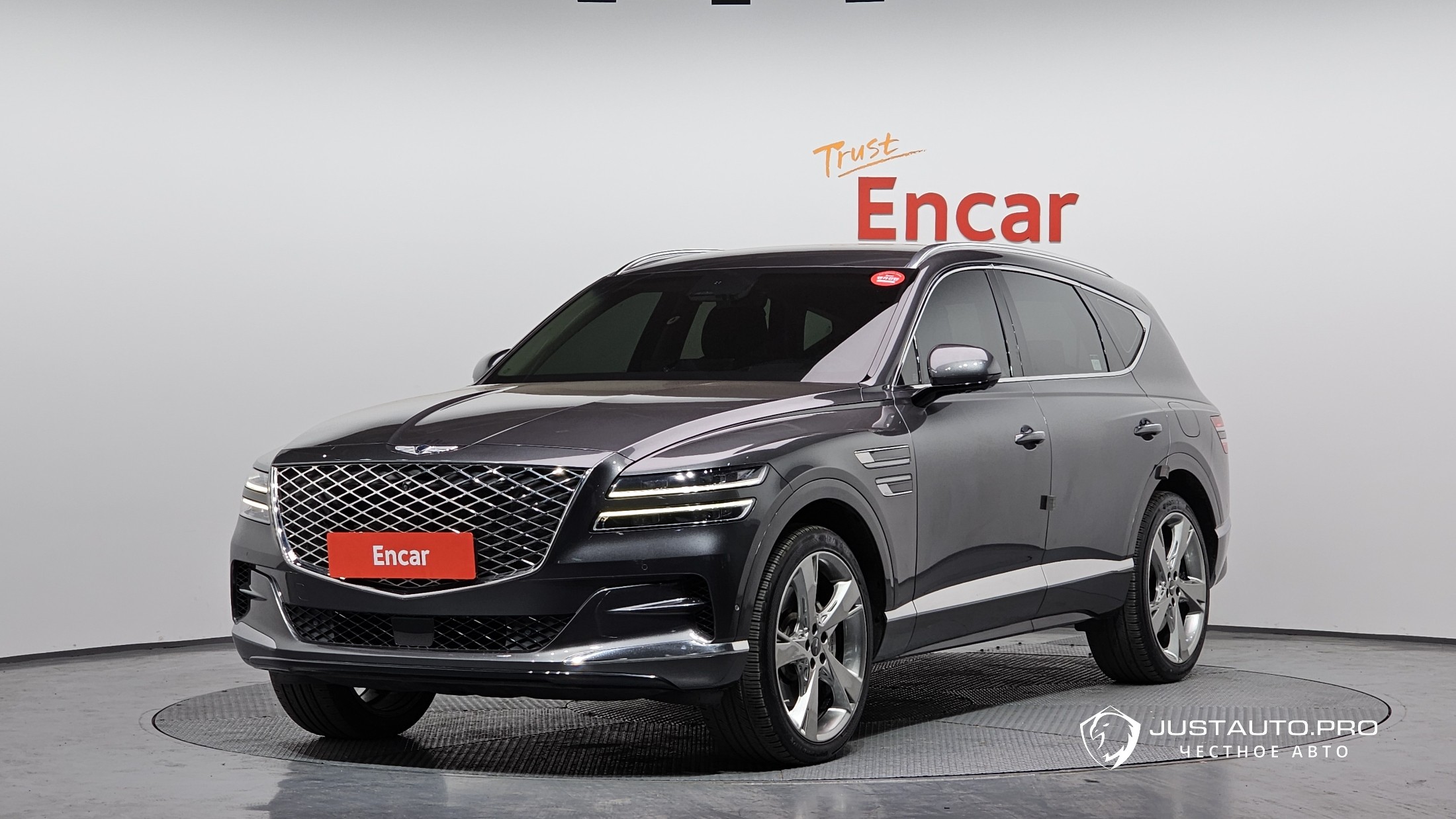 Автомобиль Genesis GV80