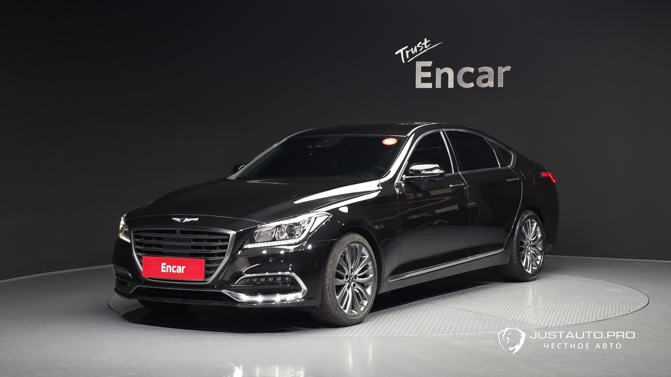 Автомобиль Genesis G80