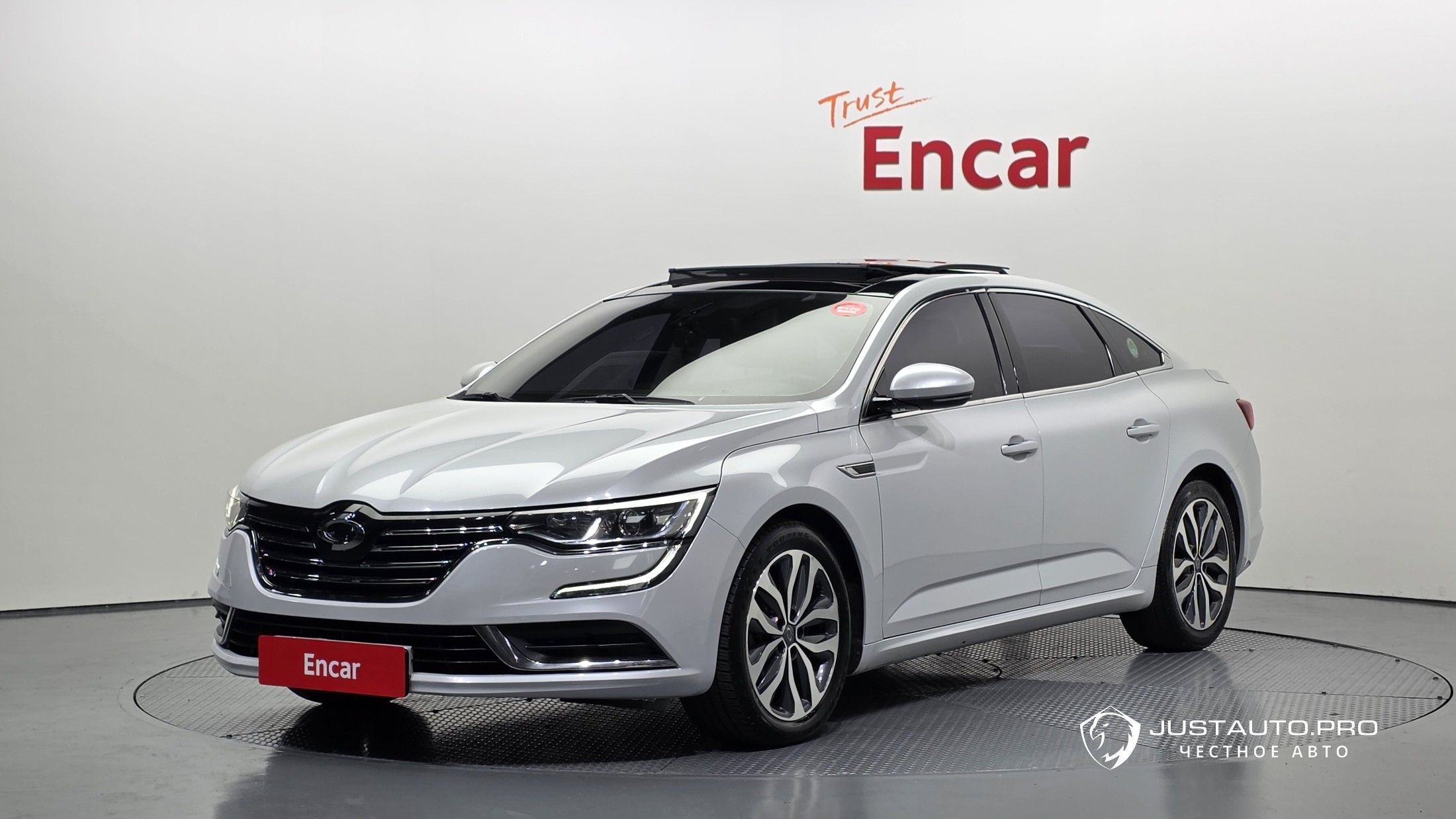 Автомобиль Renault-KoreaSamsung SM6