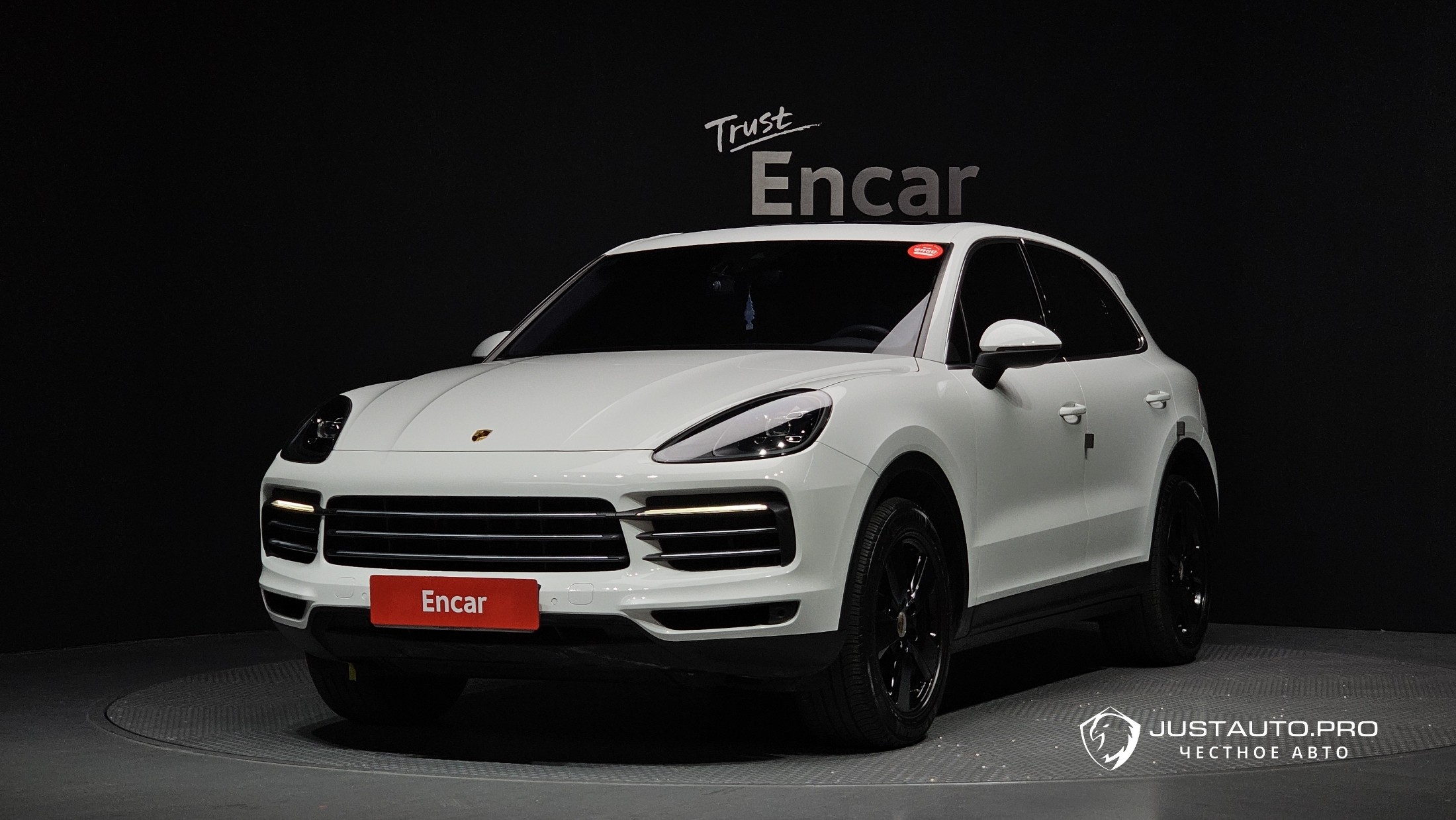 Автомобиль Porsche Cayenne