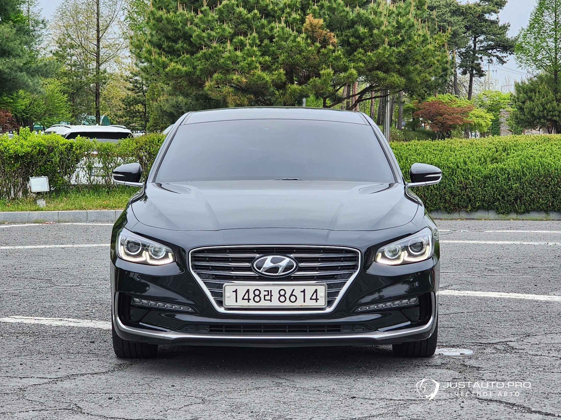 Автомобиль Hyundai Grandeur
