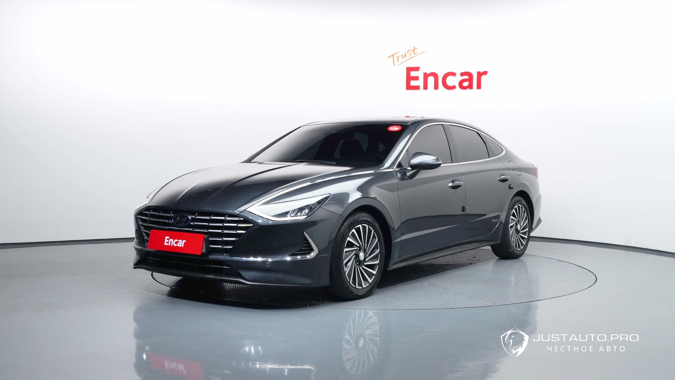 Автомобиль Hyundai Sonata