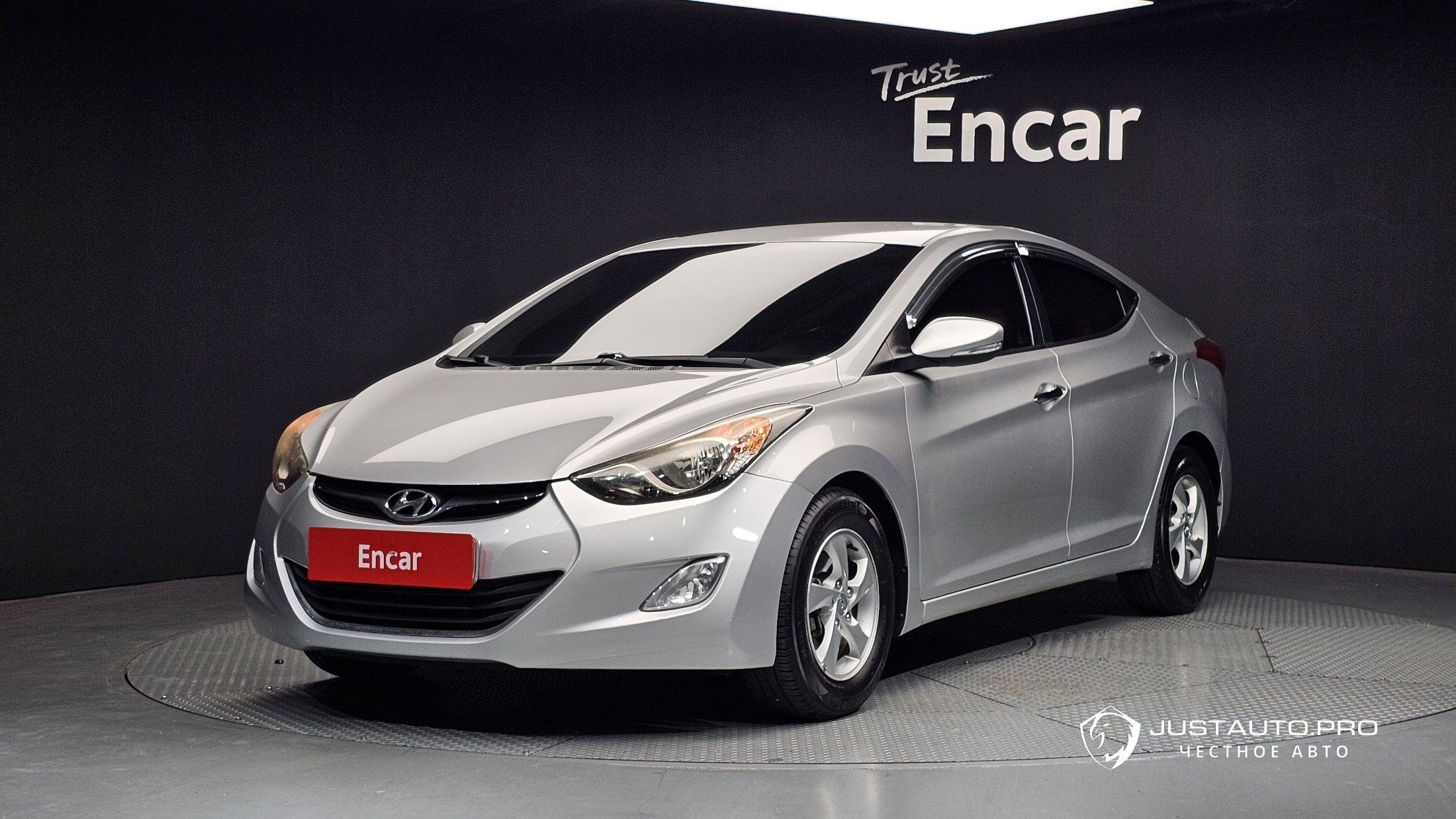 Автомобиль Hyundai AVANTE