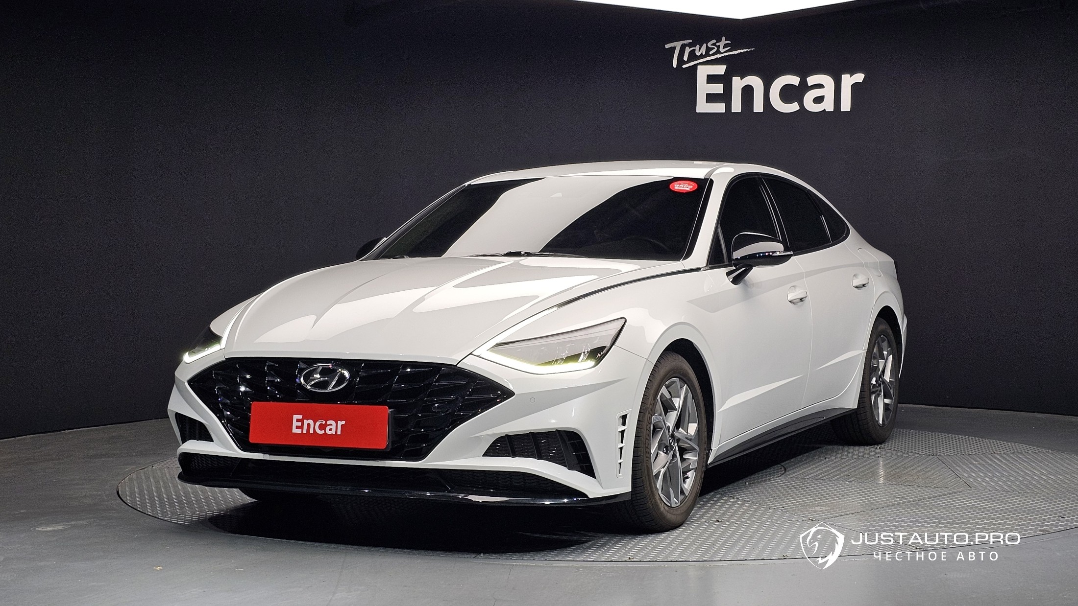 Автомобиль Hyundai Sonata