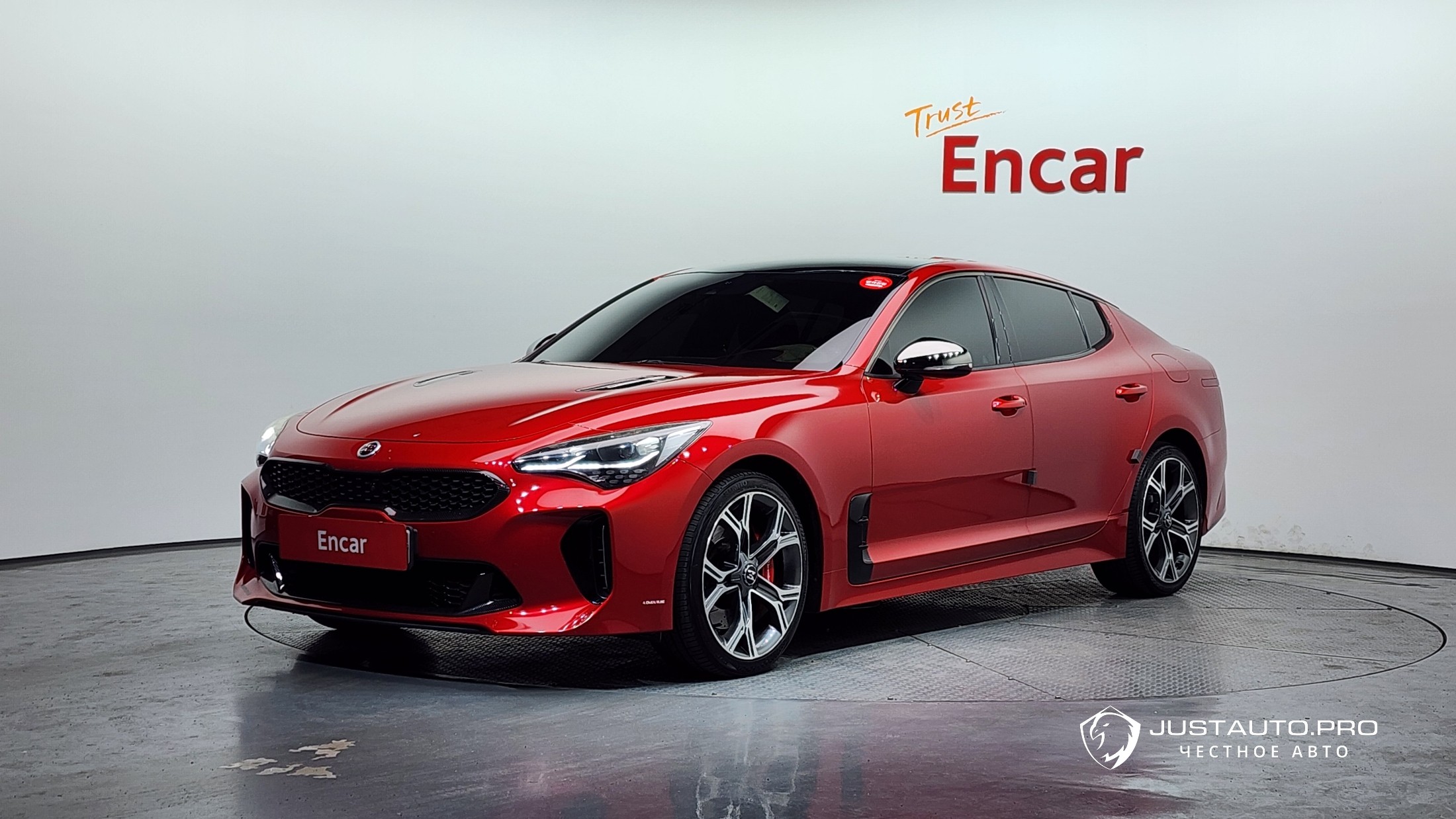 Автомобиль Kia Stinger