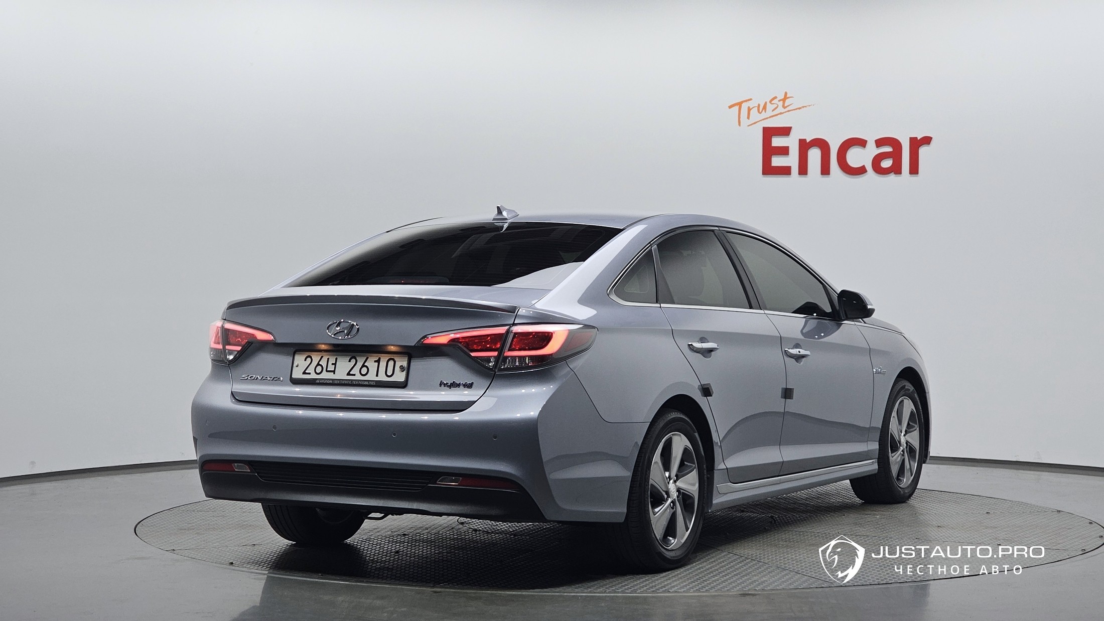 Автомобиль Hyundai Sonata