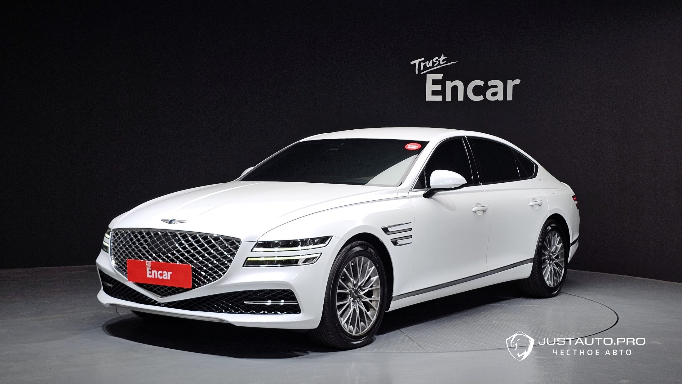 Автомобиль Genesis G80