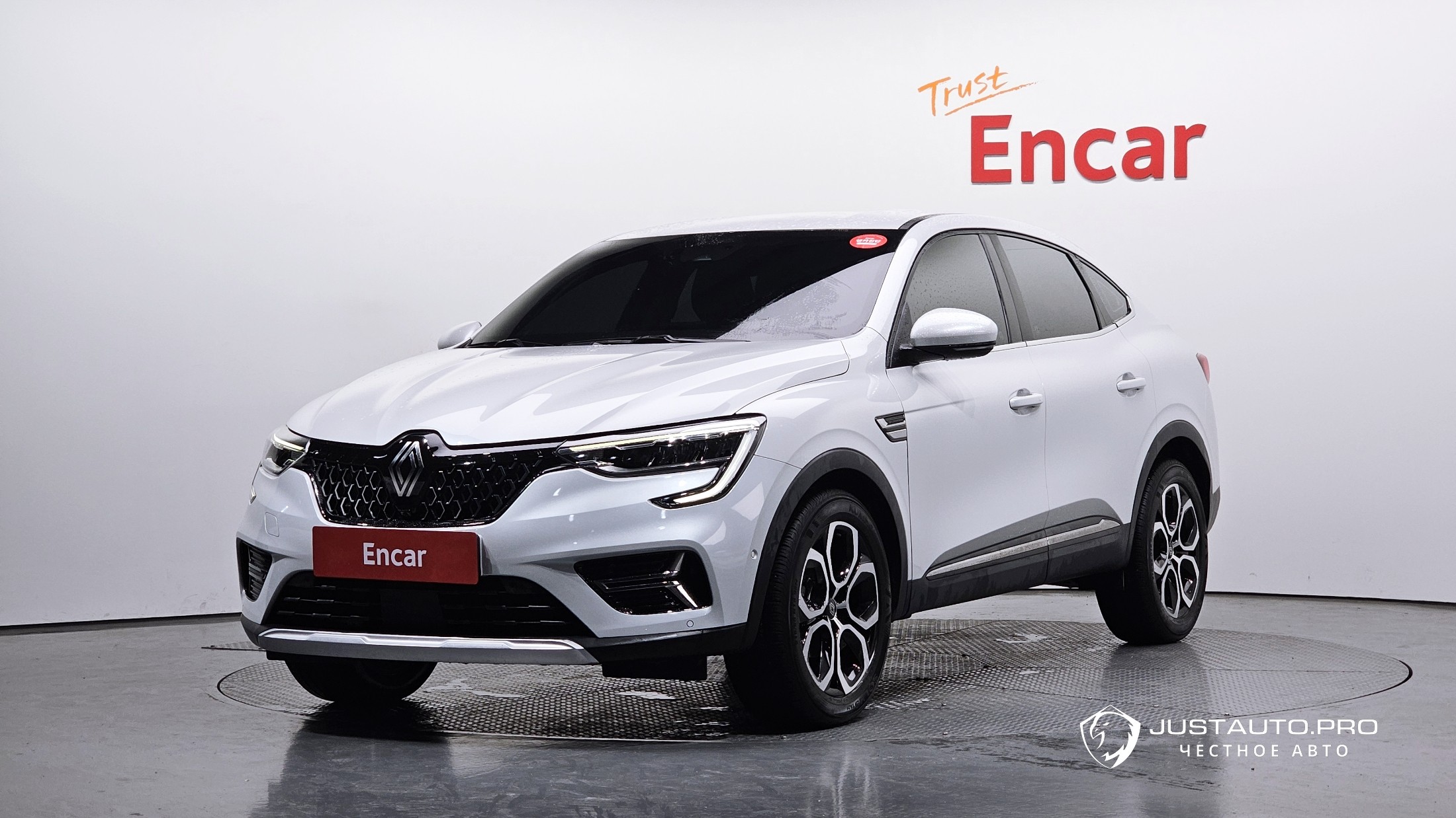 Автомобиль Renault-KoreaSamsung XM3