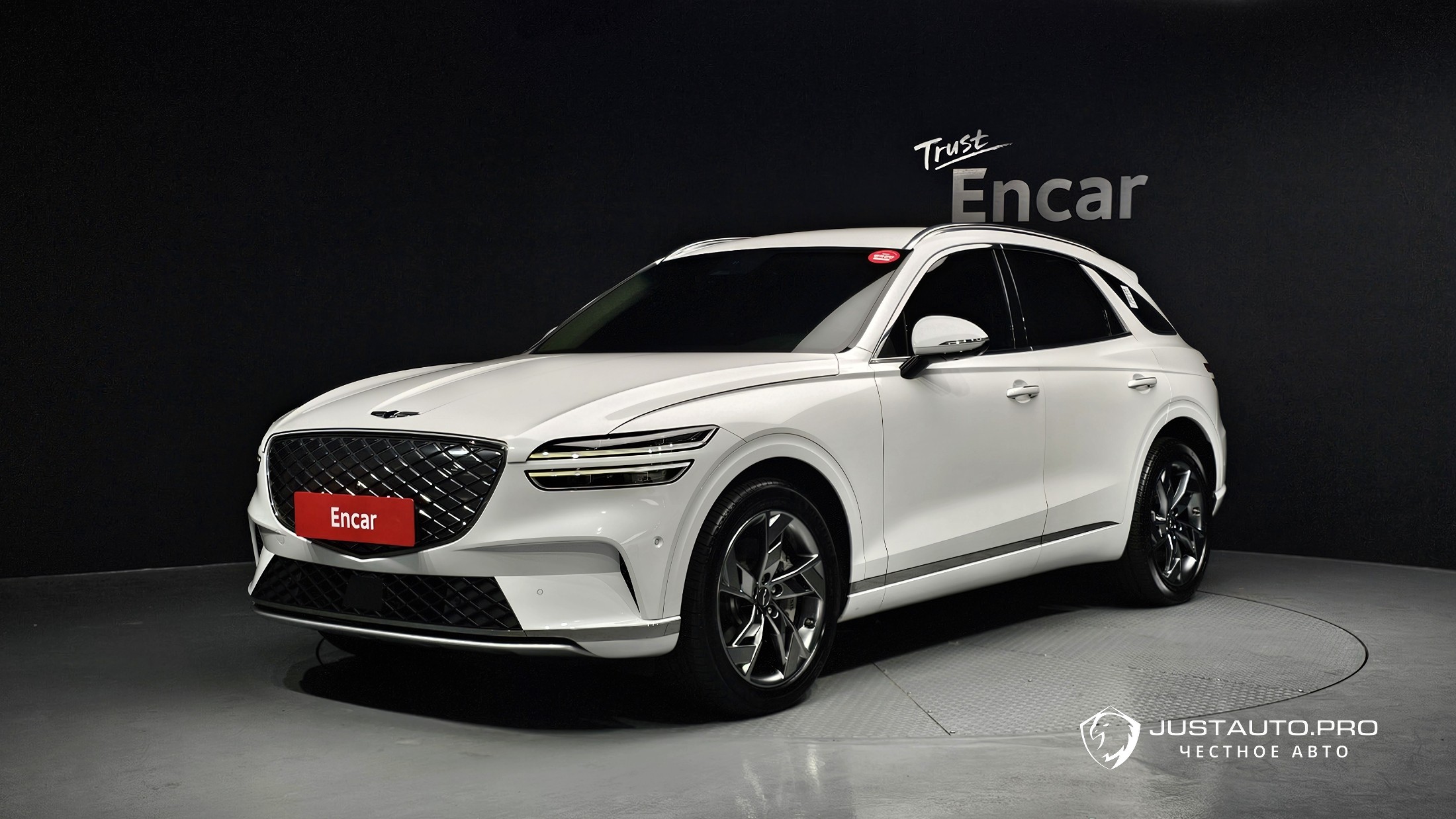 Автомобиль Genesis GV70