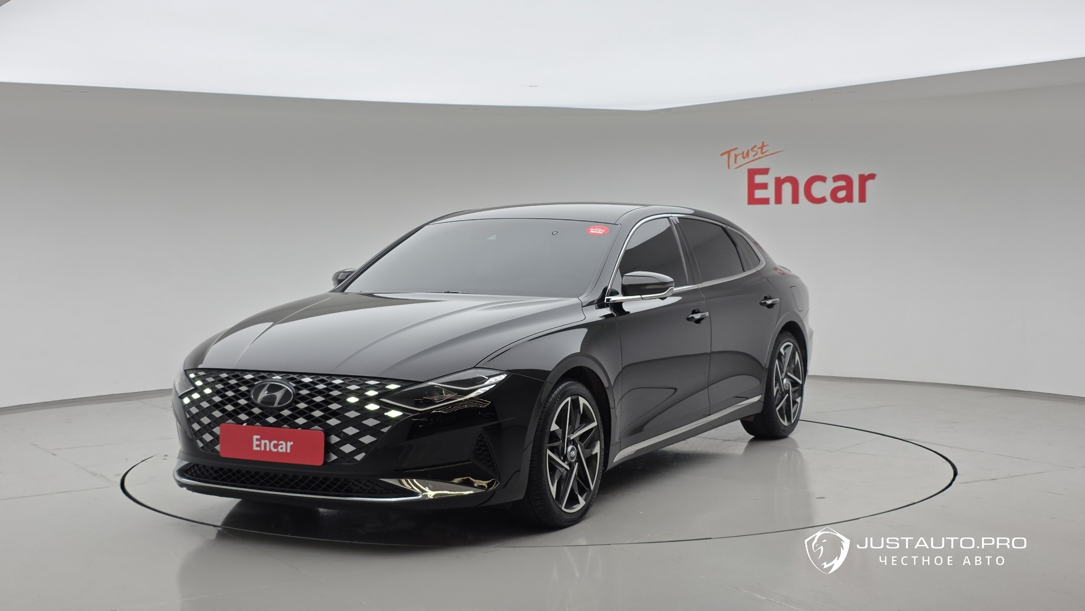 Автомобиль Hyundai Grandeur