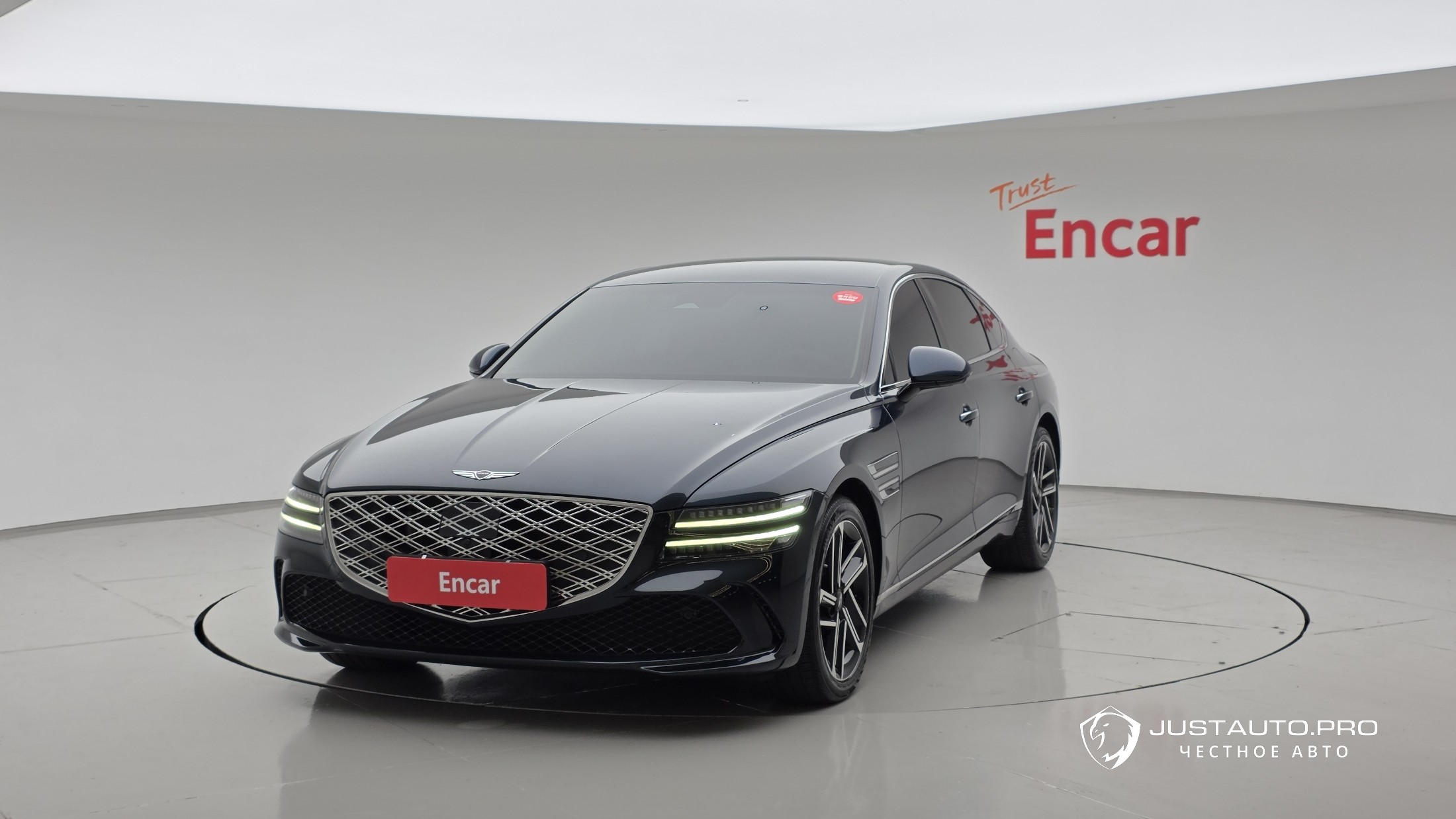 Автомобиль Genesis G80