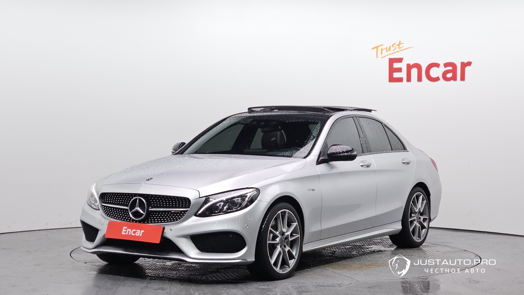 Автомобиль Mercedes-Benz C-Class