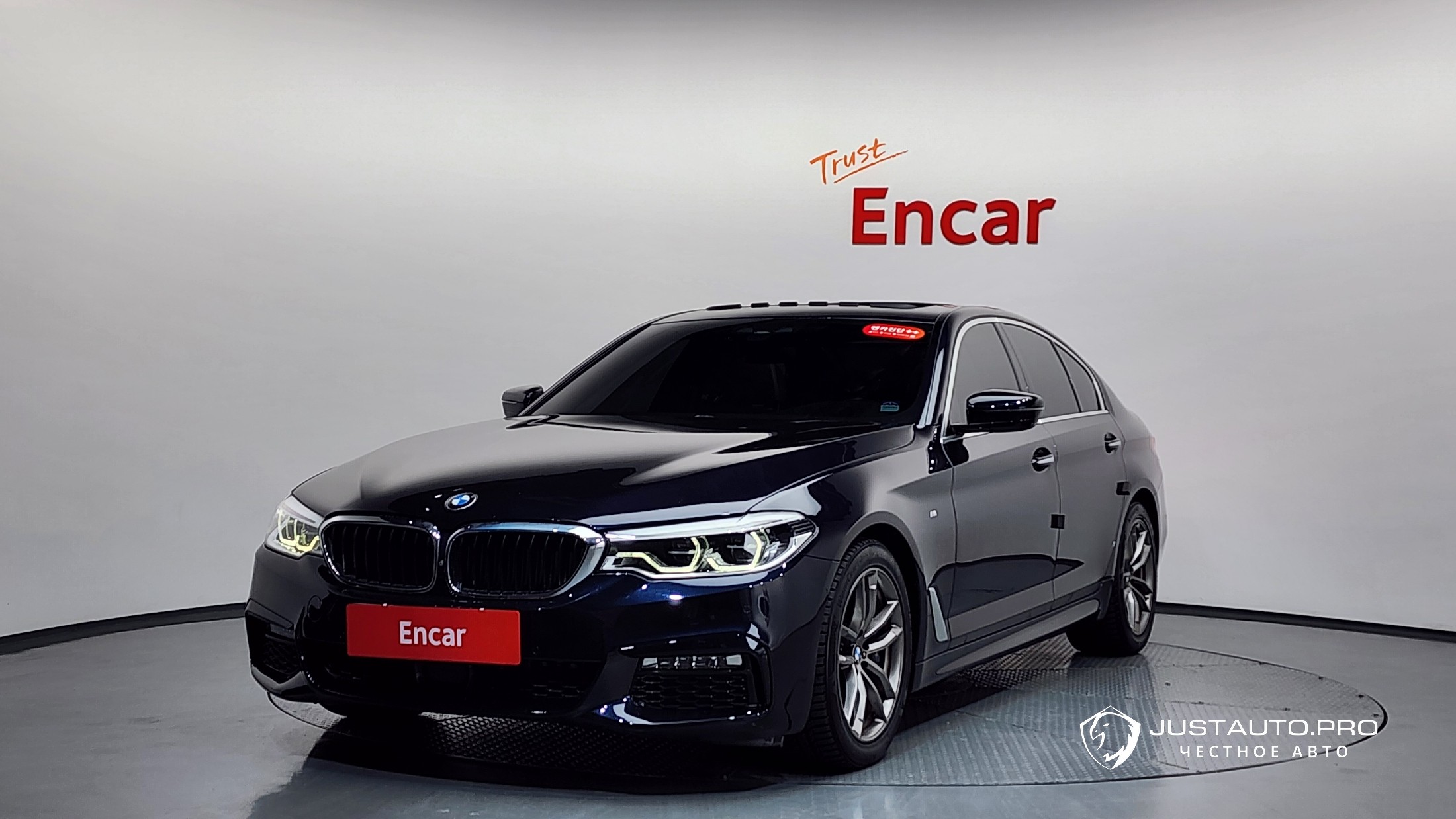 Автомобиль BMW 5-Series