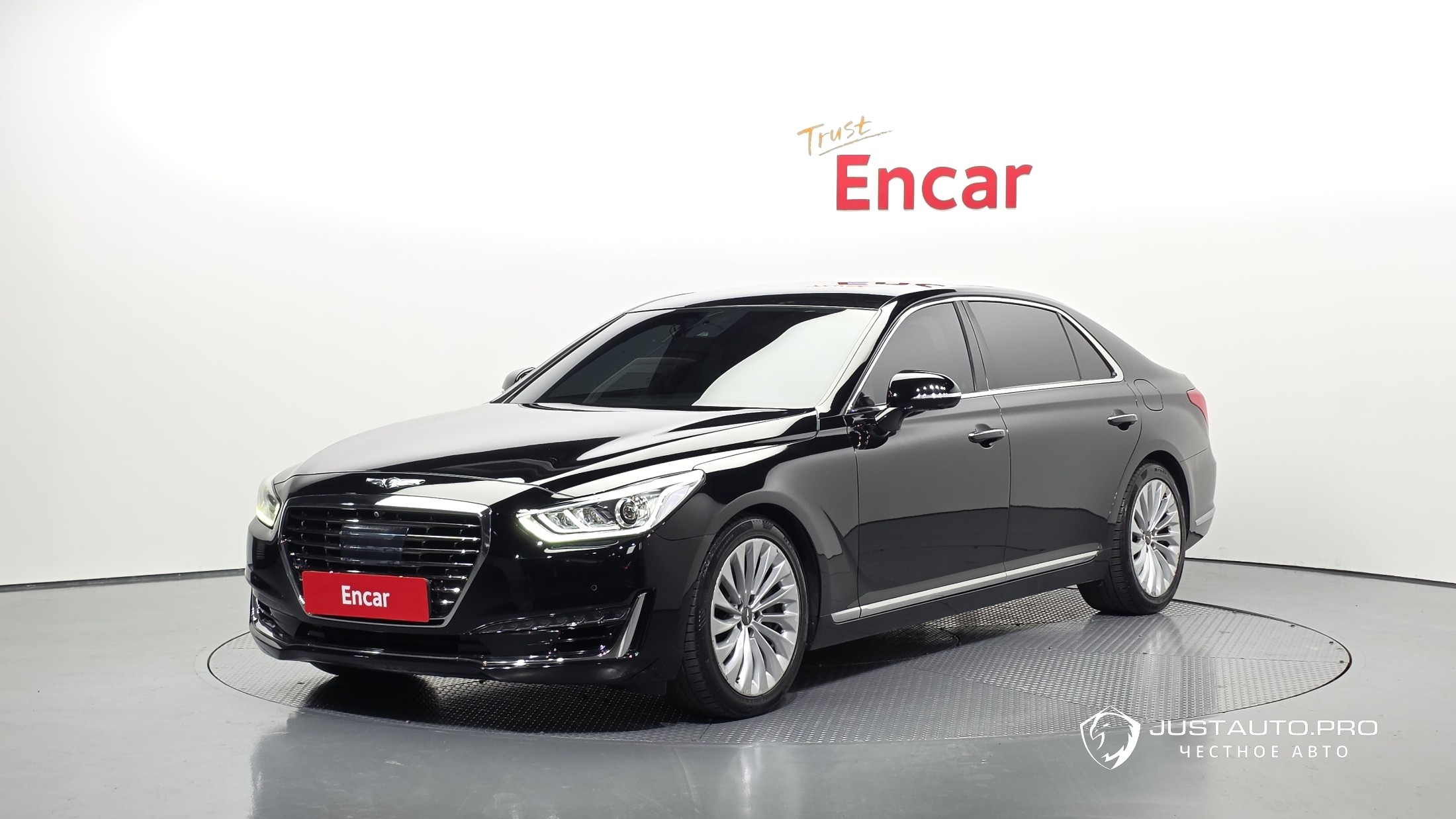 Автомобиль Genesis EQ900