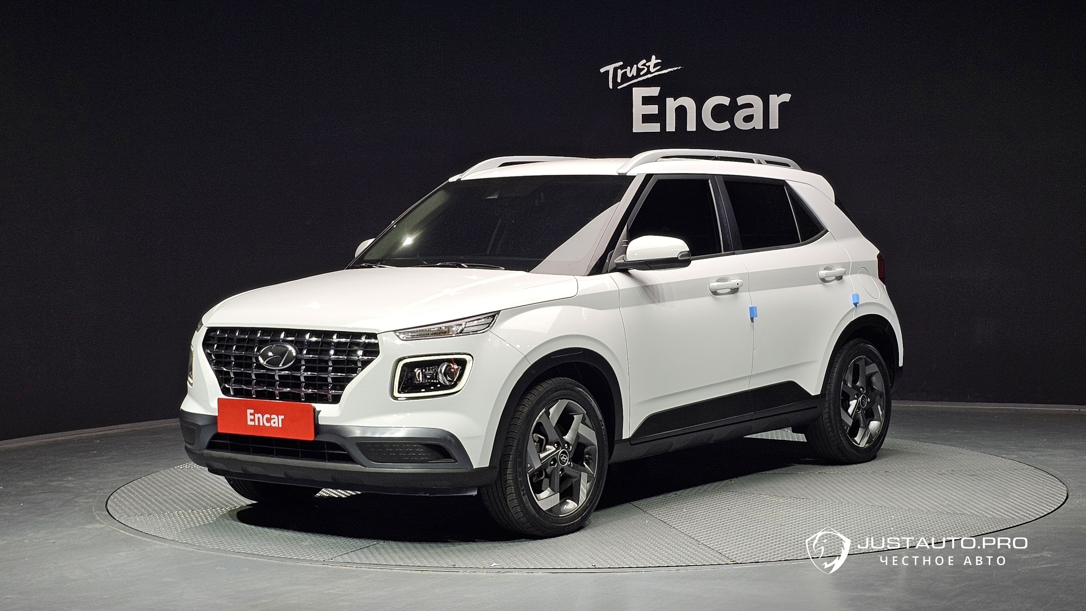 Автомобиль Hyundai Venue