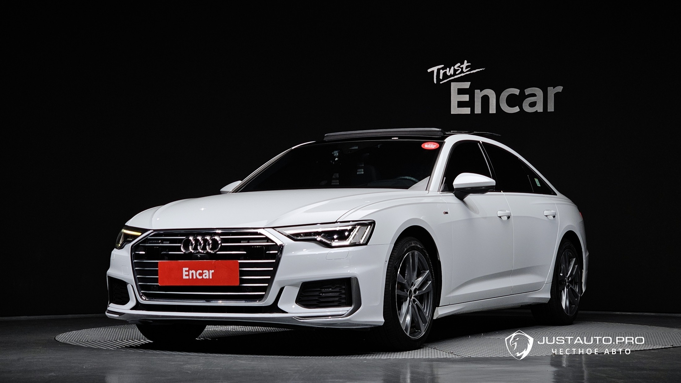 Автомобиль Audi A6