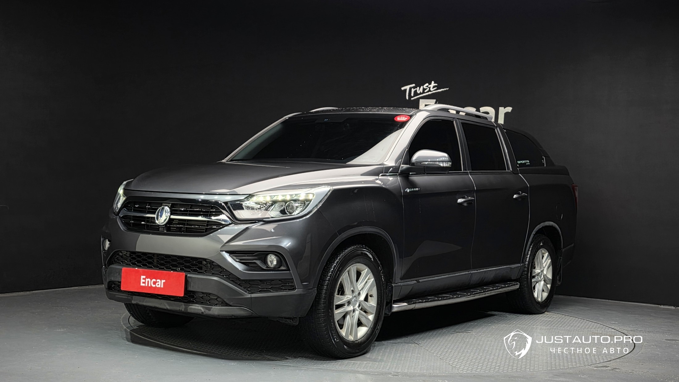 Автомобиль KG_Mobility_Ssangyong Rexton