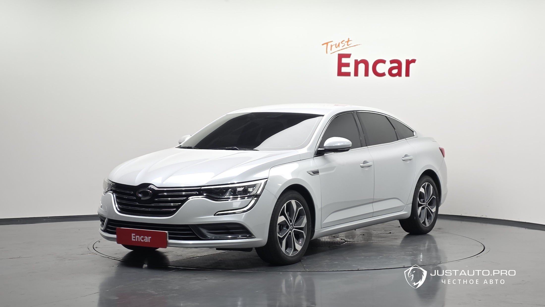 Автомобиль Renault-KoreaSamsung SM6