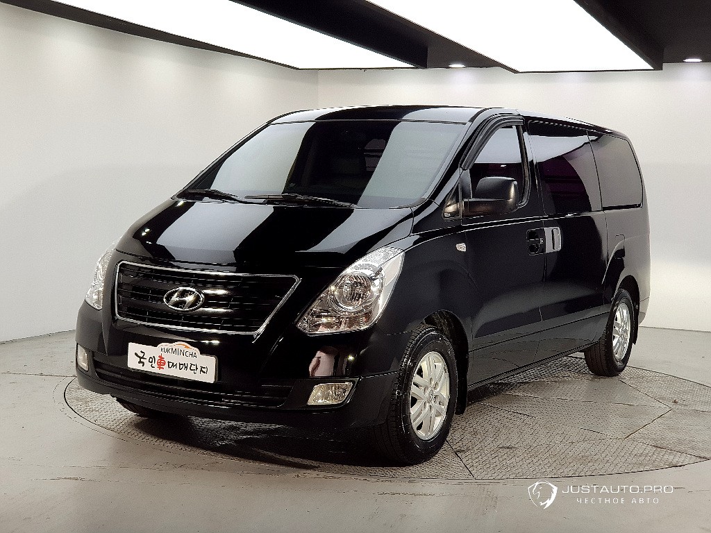 Автомобиль Hyundai Starex