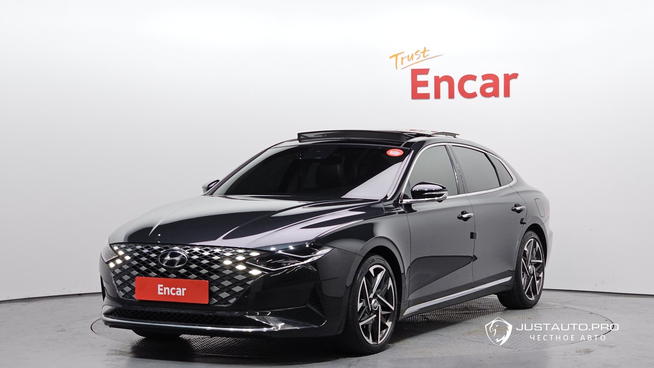 Автомобиль Hyundai Grandeur
